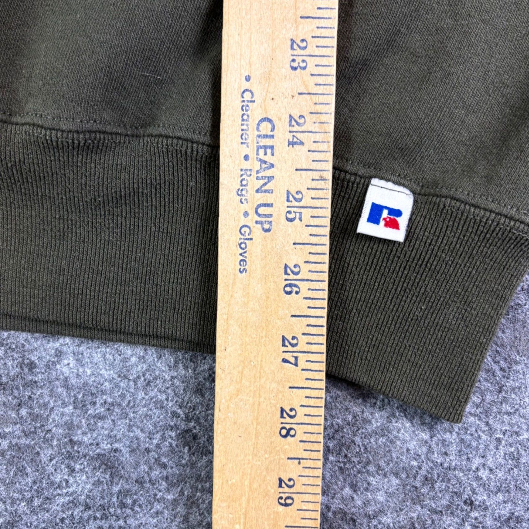 Russell Athletic VINTAGE Russell Athletic Sweatshirt Crewneck Olive Green Unisex Adults L Embroidered Logo Retro Size US L / EU 52-54 / 3 - 5 Thumbnail