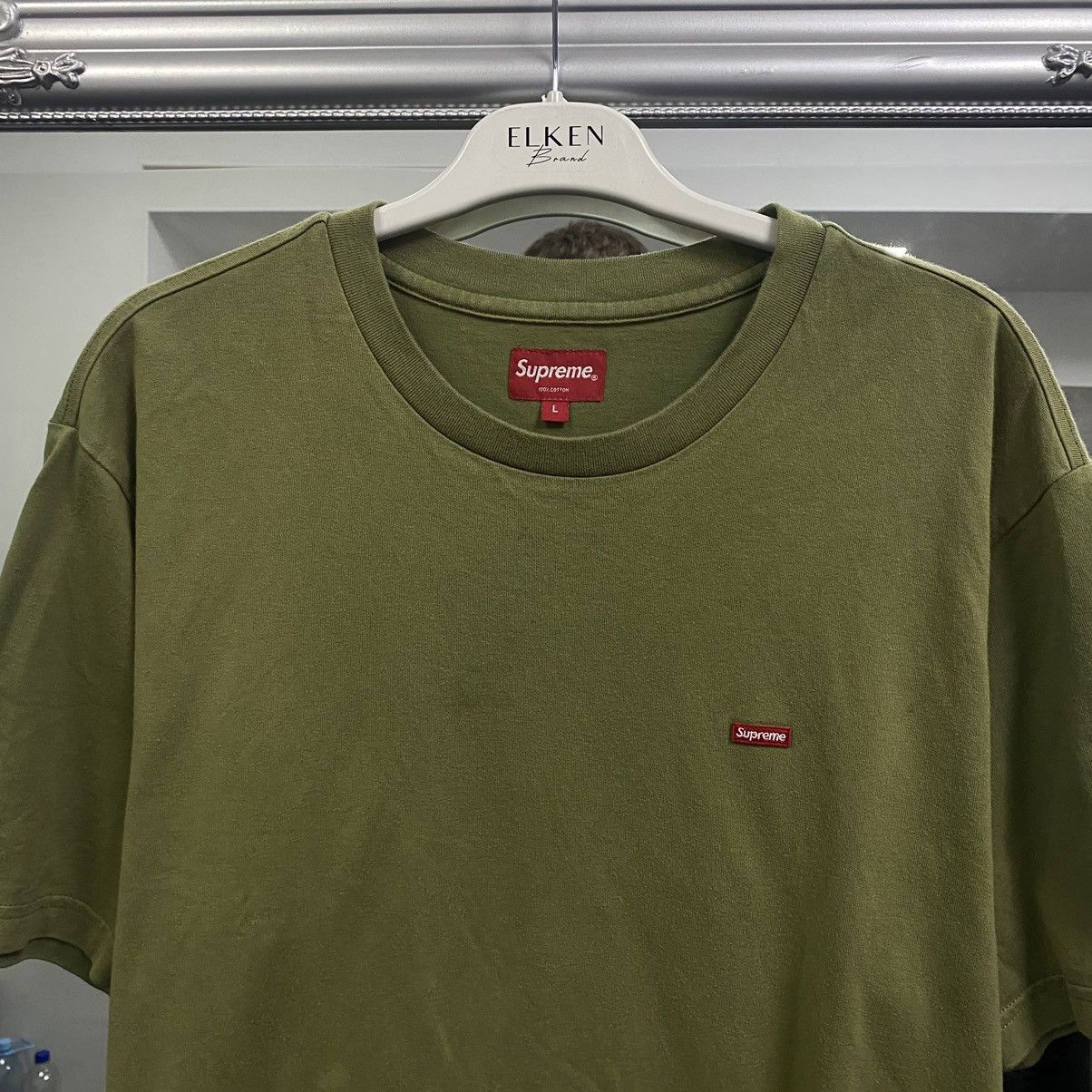 Supreme Supreme T-shirt Small logo Size US L / EU 52-54 / 3 - 2 Thumbnail