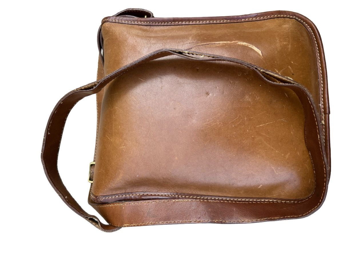 Leather × Vintage Vintage Gurkha Marley Hodgson Distressed Leather Bag Size ONE SIZE - 5 Thumbnail