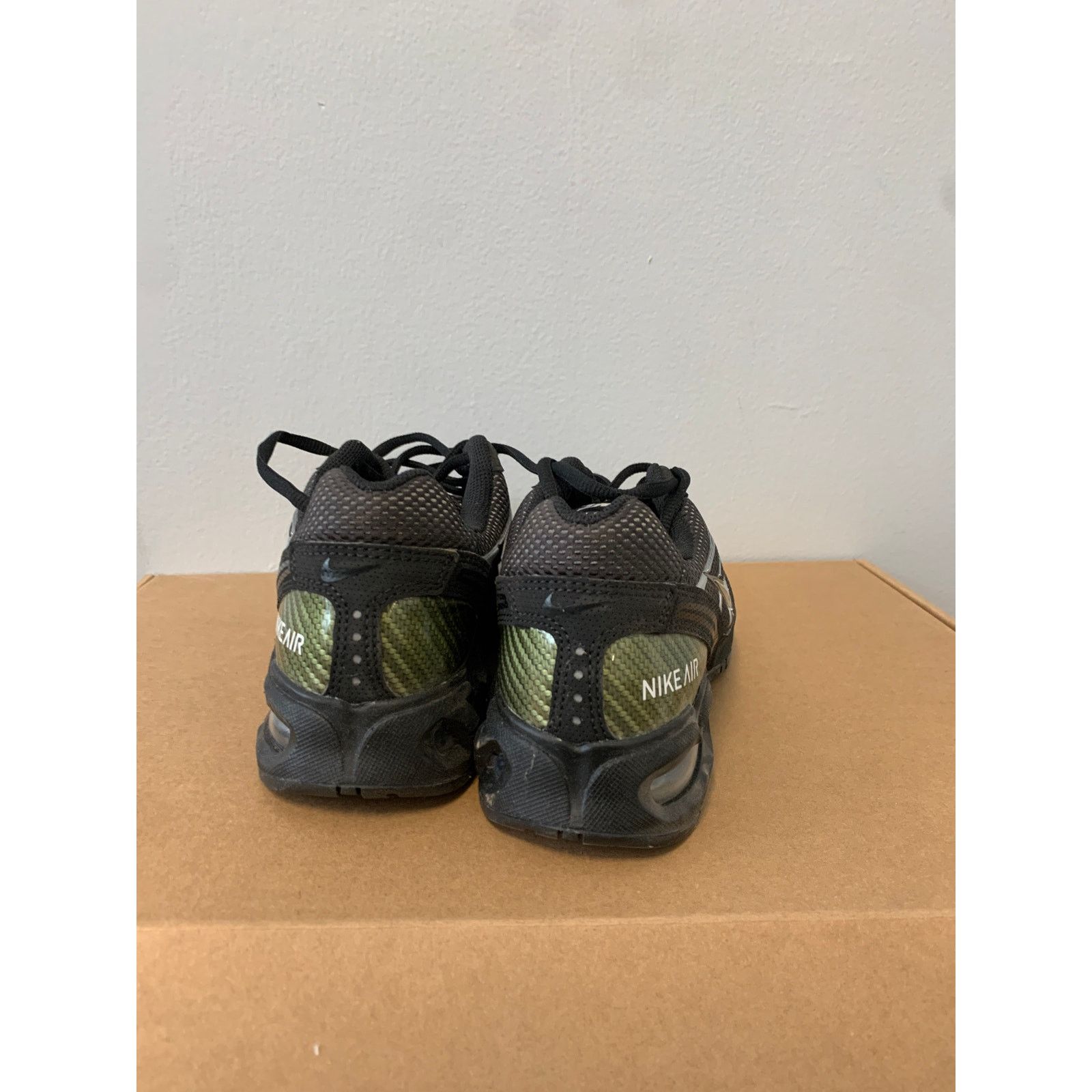 Nike Nike Air Max Torch 4 Black Silver Size 8 Used Size US 8 / EU 41 - 3 Thumbnail