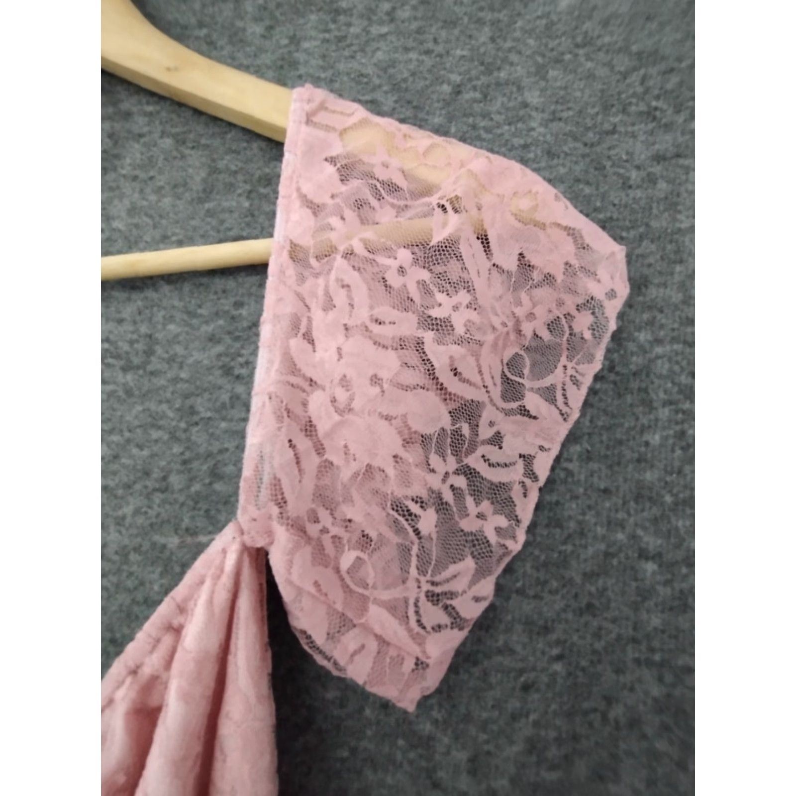 Pinko Pink Mauve Lacy Lined Flutter Short Sleeve Billowy Gown Dress Women's Size S Size 28" / US 6 / IT 42 - 7 Thumbnail