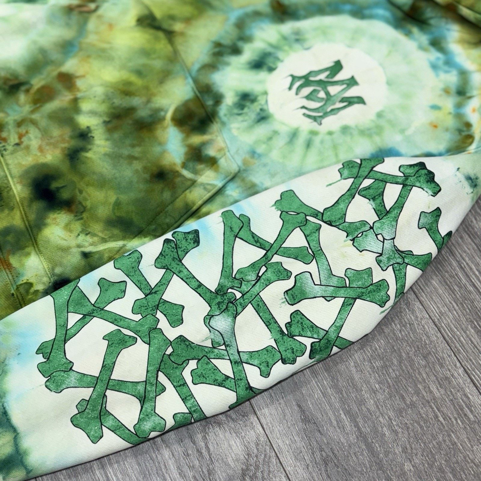 Amiri Amiri Tie Dye Bones Hoodie ' Green ' | GREAT CONDITION! Size US M / EU 48-50 / 2 - 5 Thumbnail