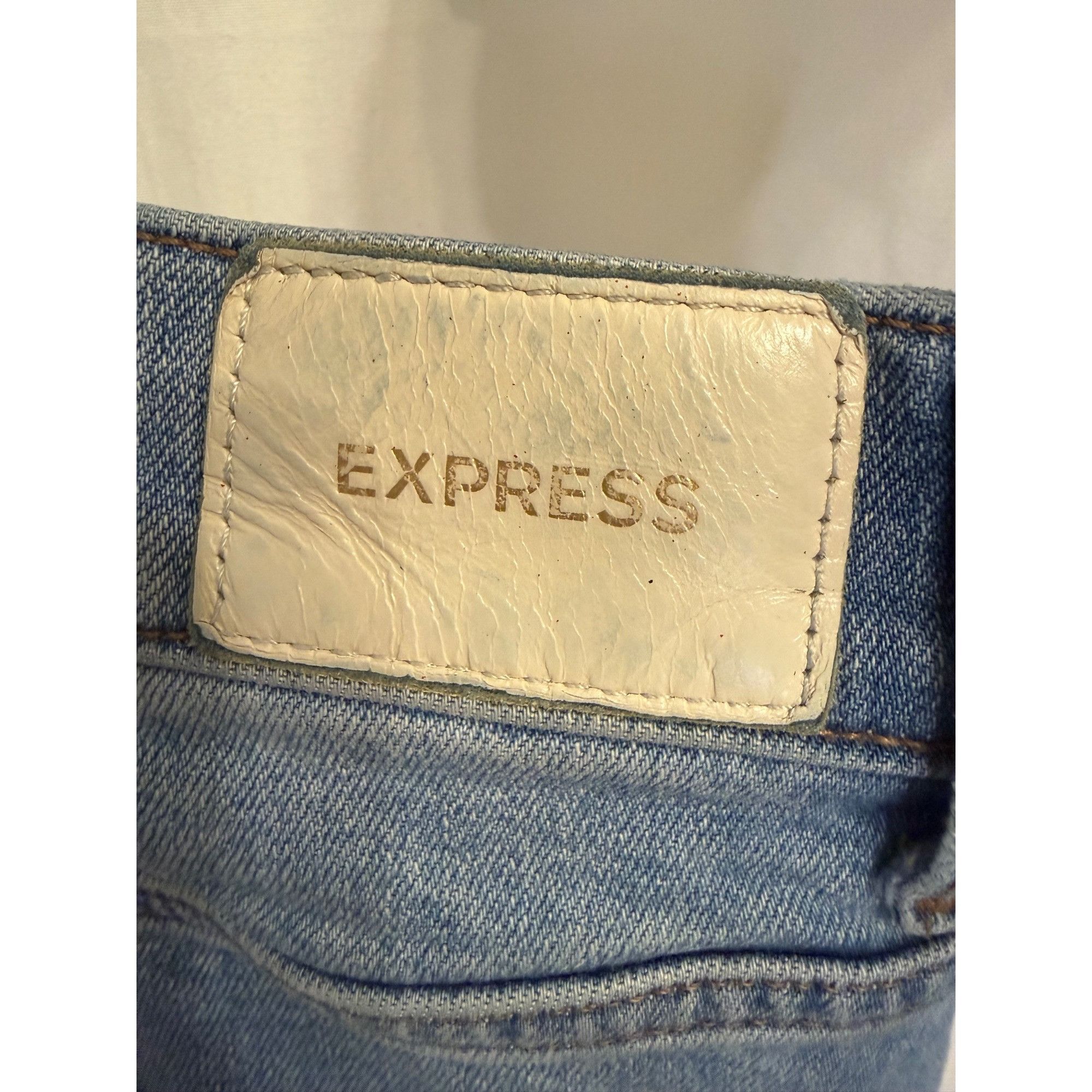 Express Express Mom Jean Super High Rise Light Wash Denim Womens Siz Size 24" / US 00 / IT 34 - 5 Thumbnail