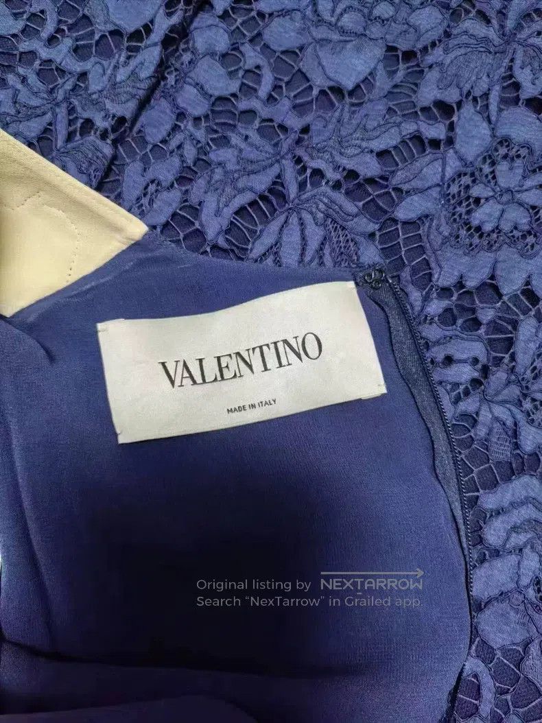Valentino Valentino Lace dress Size L / US 10 / IT 46 - 3 Thumbnail