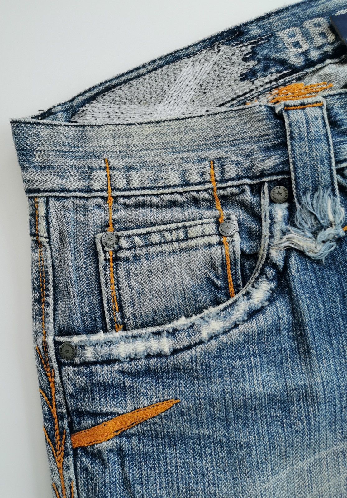 Beauty Beast BB London Embroidered Distressed Jeans Size US 29 - 3 Thumbnail