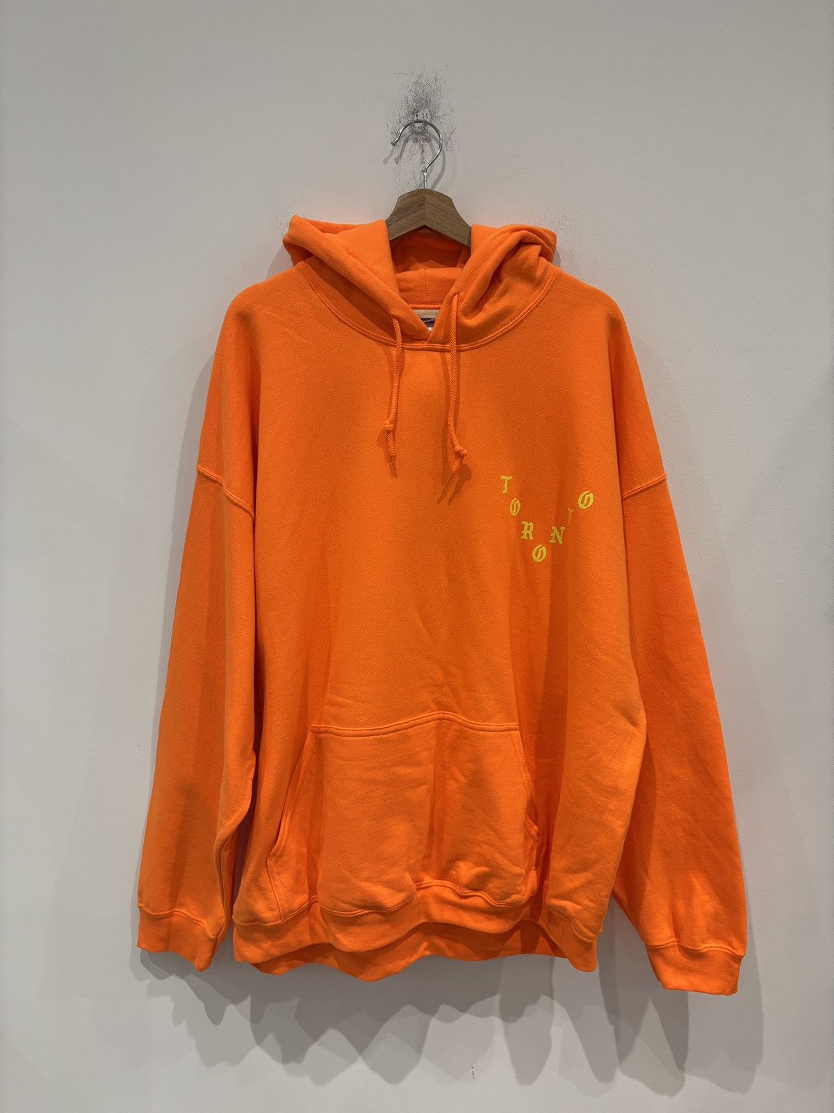 Kanye West Kanye West Pablo Toronto Hoodie Orange Size: XXL Size US XXL / EU 58 / 5 - 1 Thumbnail