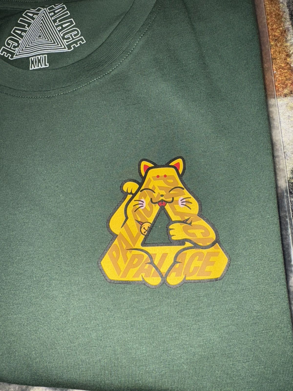 Palace Palace Lucky P3 T-Shirt Green Size US XXL / EU 58 / 5 - 2 Thumbnail