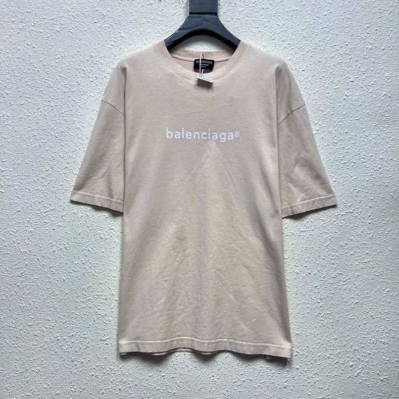Balenciaga Balenciaga E-mail LOGO milk tea color short sleeves Size US XS / EU 42 / 0 - 1 Thumbnail