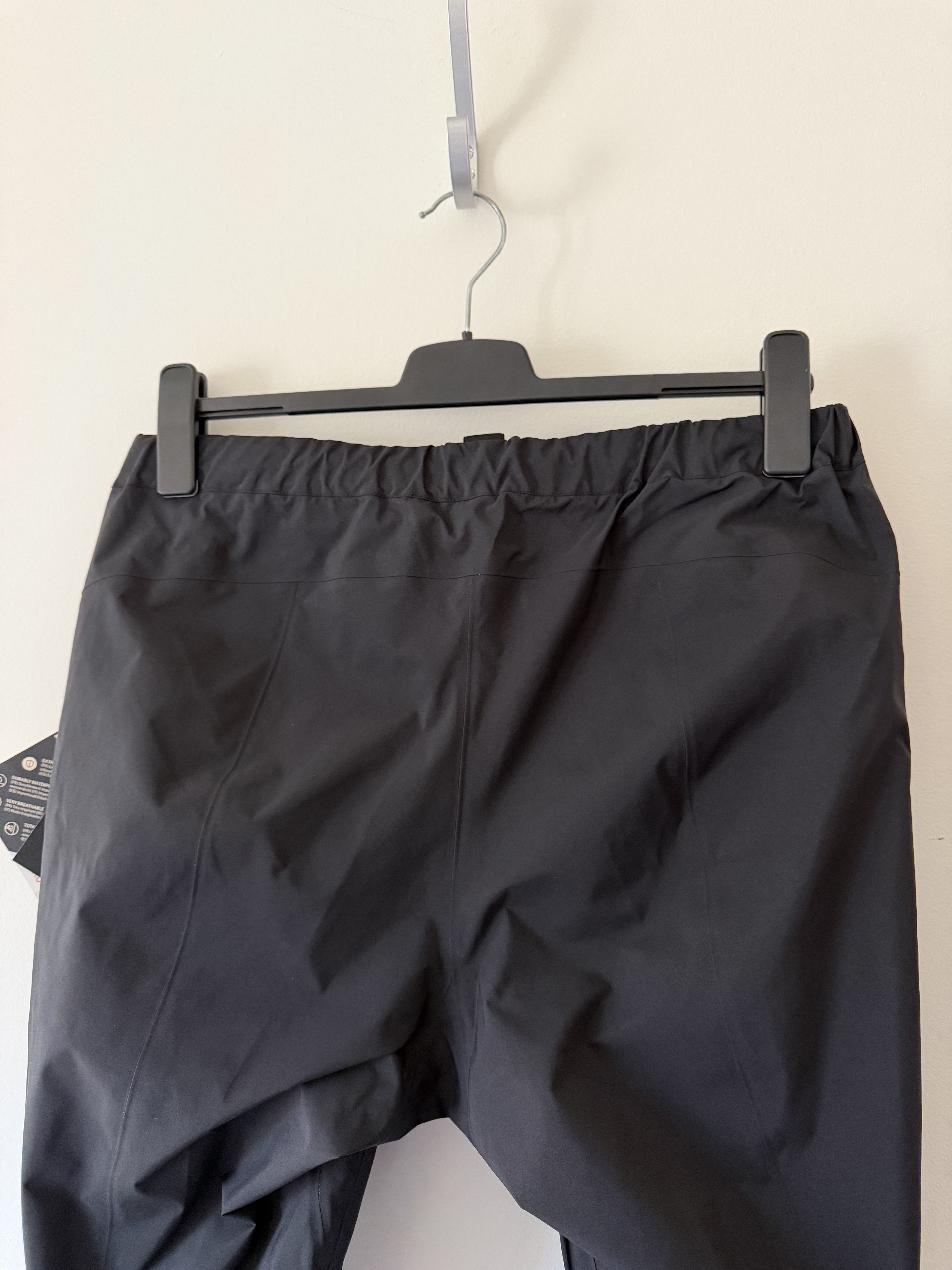 Arc'teryx Arc'Teryx Pro Alpine Guide Pants in Black Size US 34 / EU 50 - 6 Thumbnail