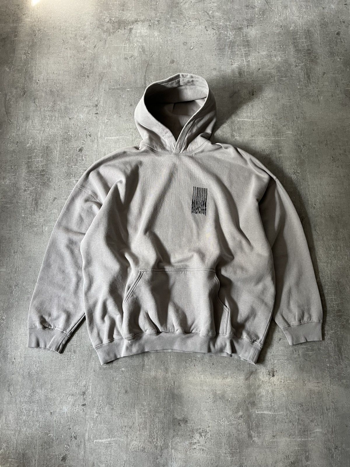 Balenciaga Balenciaga barcode print hoodie gray Size US S / EU 44-46 / 1 - 2 Thumbnail