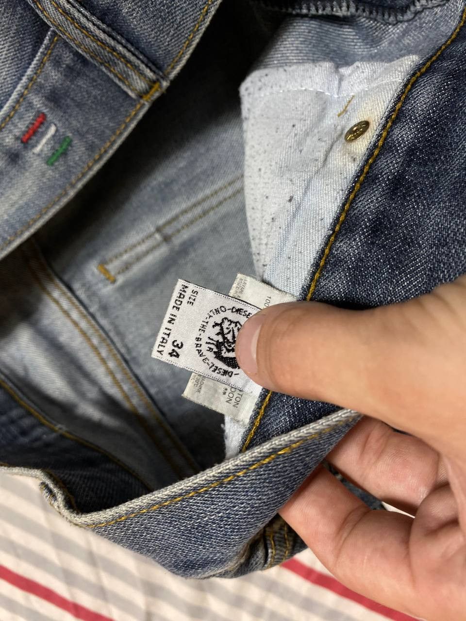 Diesel × Vintage Crazy Vintage Diesel Industries Baggy Denim Jeans Y2K Size US 34 / EU 50 - 24 Thumbnail