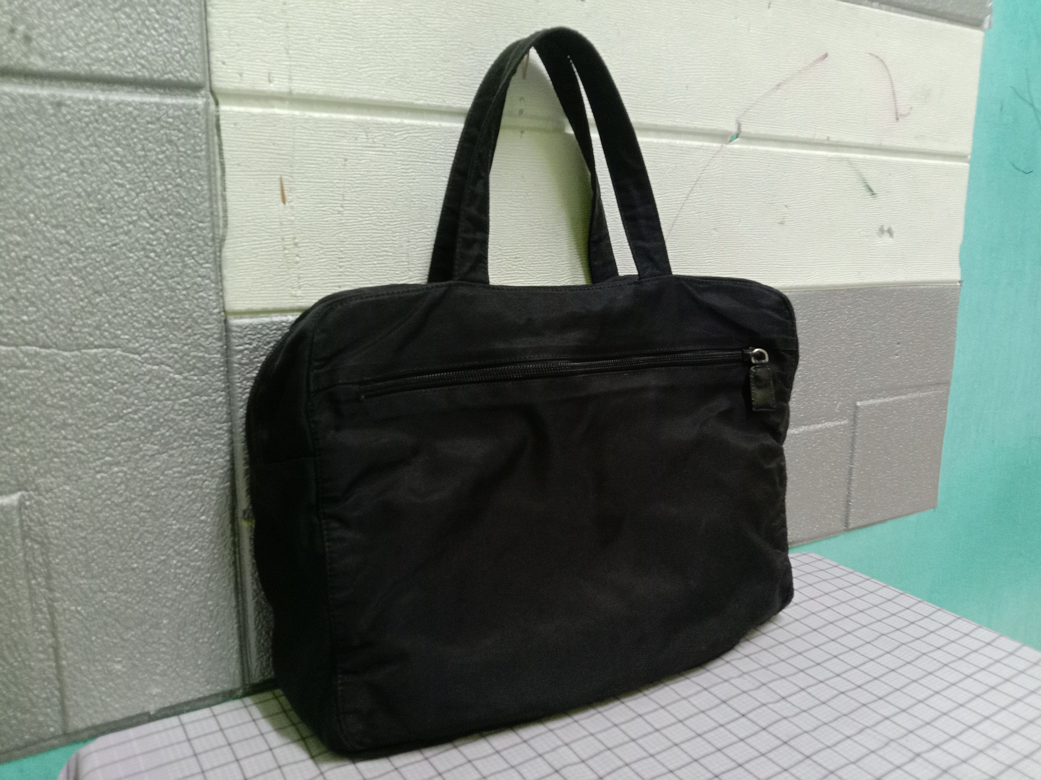 Prada Authentic Prada Boston Bag Size ONE SIZE - 2 Thumbnail