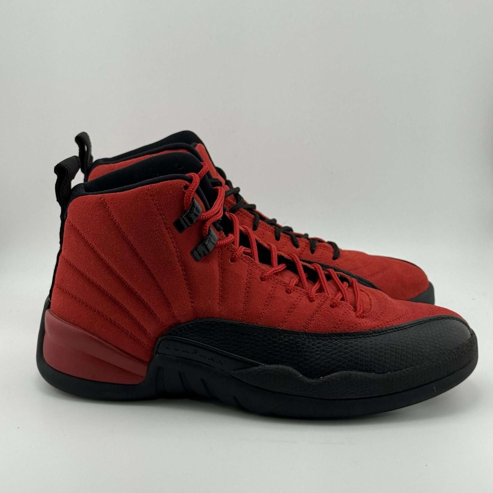 Jordan Brand Air Jordan 12 Reverse Flu Game Varsity Red/Black US 8 Used Size US 8 / EU 41 - 5 Thumbnail