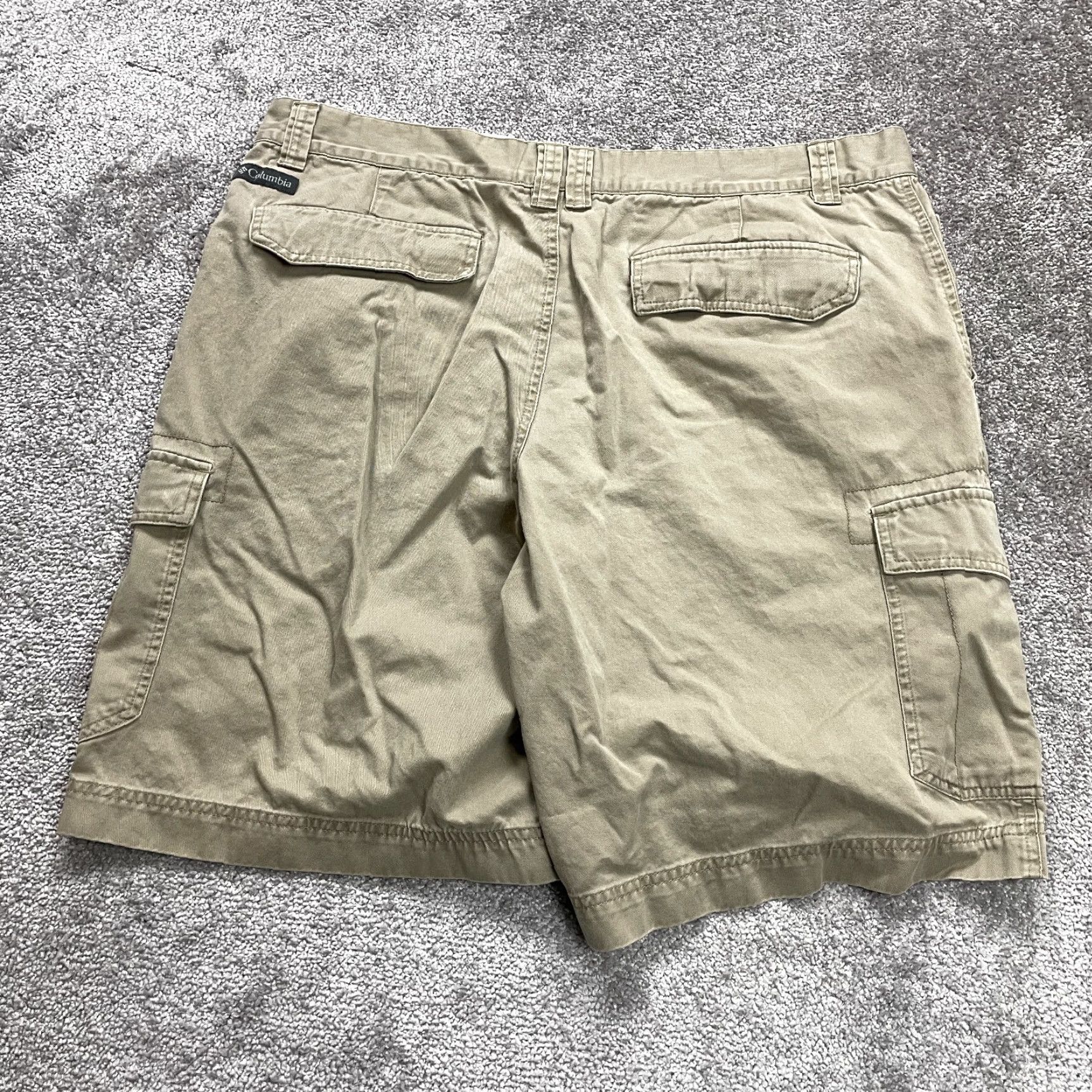 Vintage Columbia Cargo Shorts Men 40 Brown Canvas Flat Front Outdoor Casual 10" Inseam Size US 40 / EU 56 - 2 Thumbnail