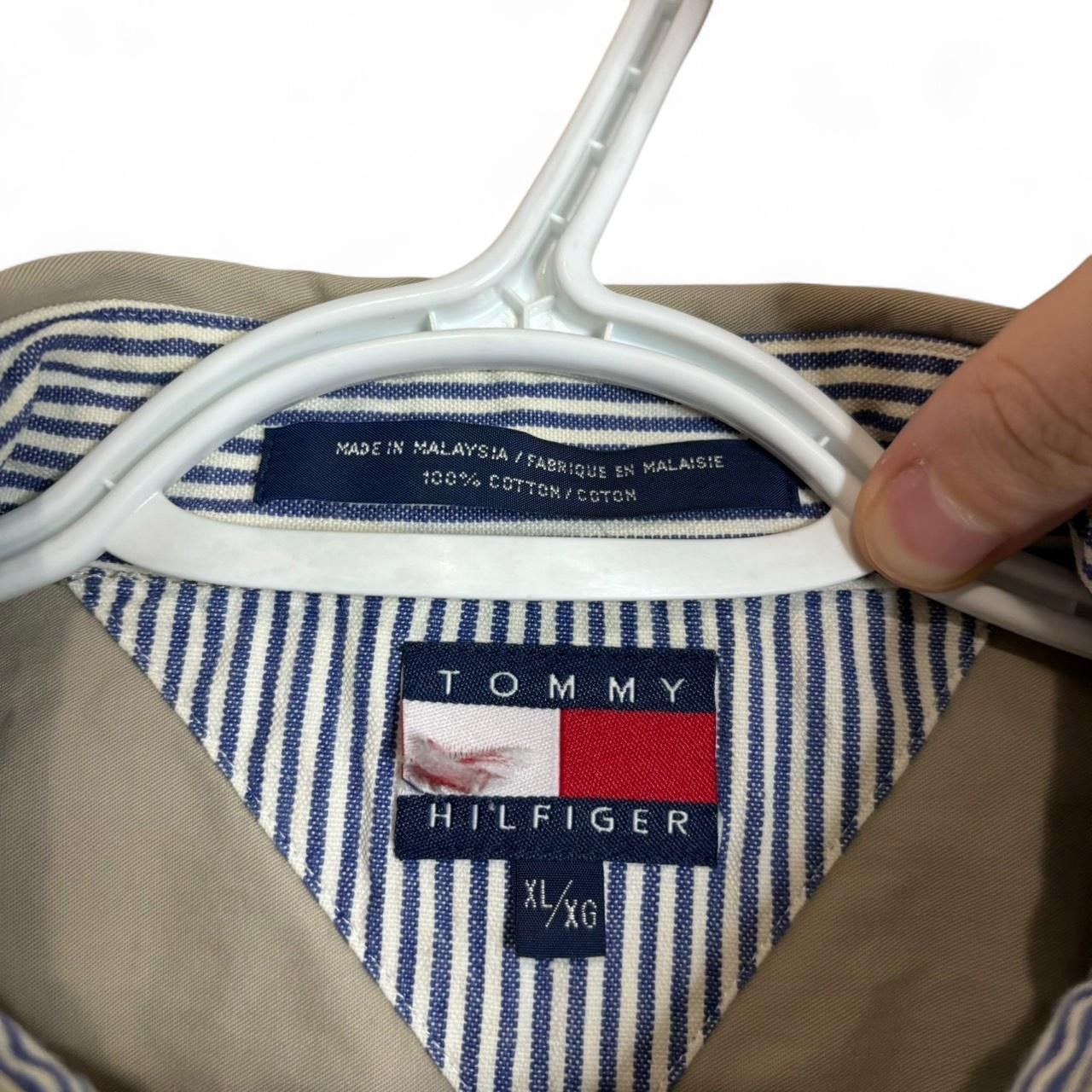 Tommy Hilfiger × Vintage Vintage 90s Tommy Hilfiger Beige Button-Up Shirt Size US XL / EU 56 / 4 - 4 Thumbnail