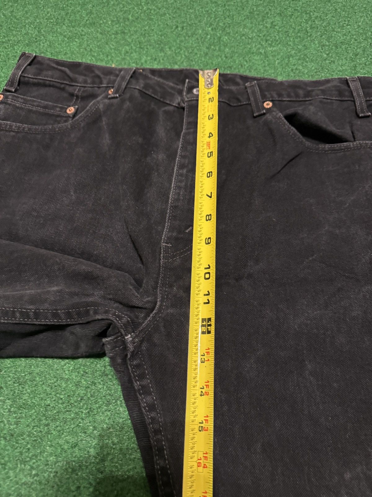 Levi's Vintage Clothing Vintage Levi’s 505 Straight Leg 38x30 Black Denim Jeans Size US 38 / EU 54 - 12 Thumbnail