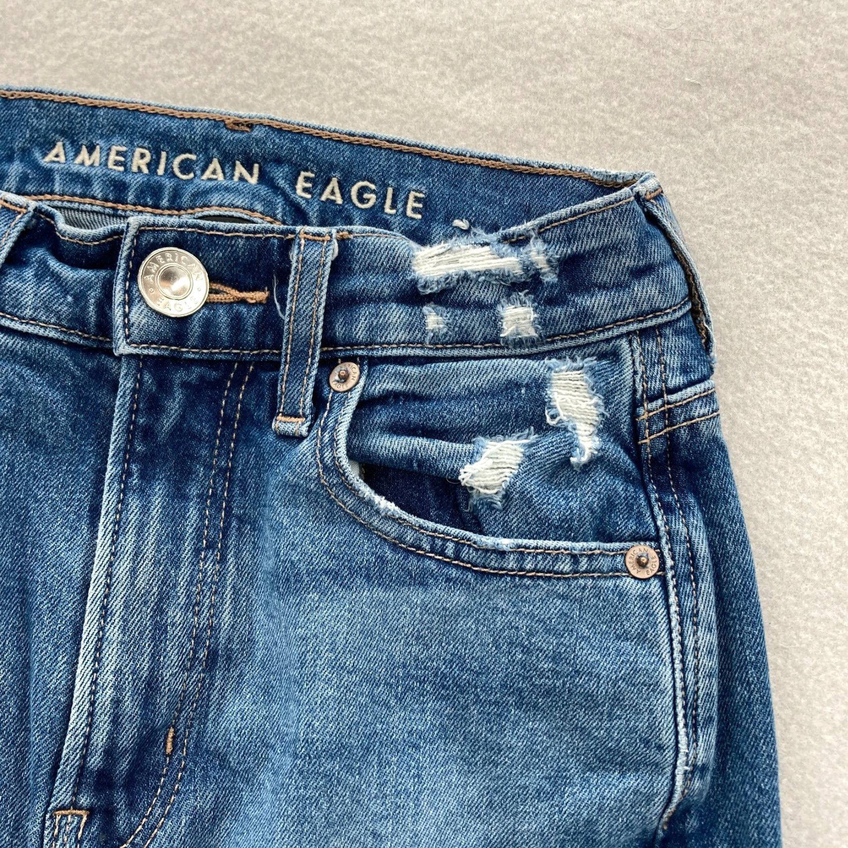 American Eagle Outfitters American Eagle Outfitters Jeans 000 90s Boyfriend Blue Distressed Denim Medium Wash Jeans Womens Size 42" / US 20 - 4 Thumbnail