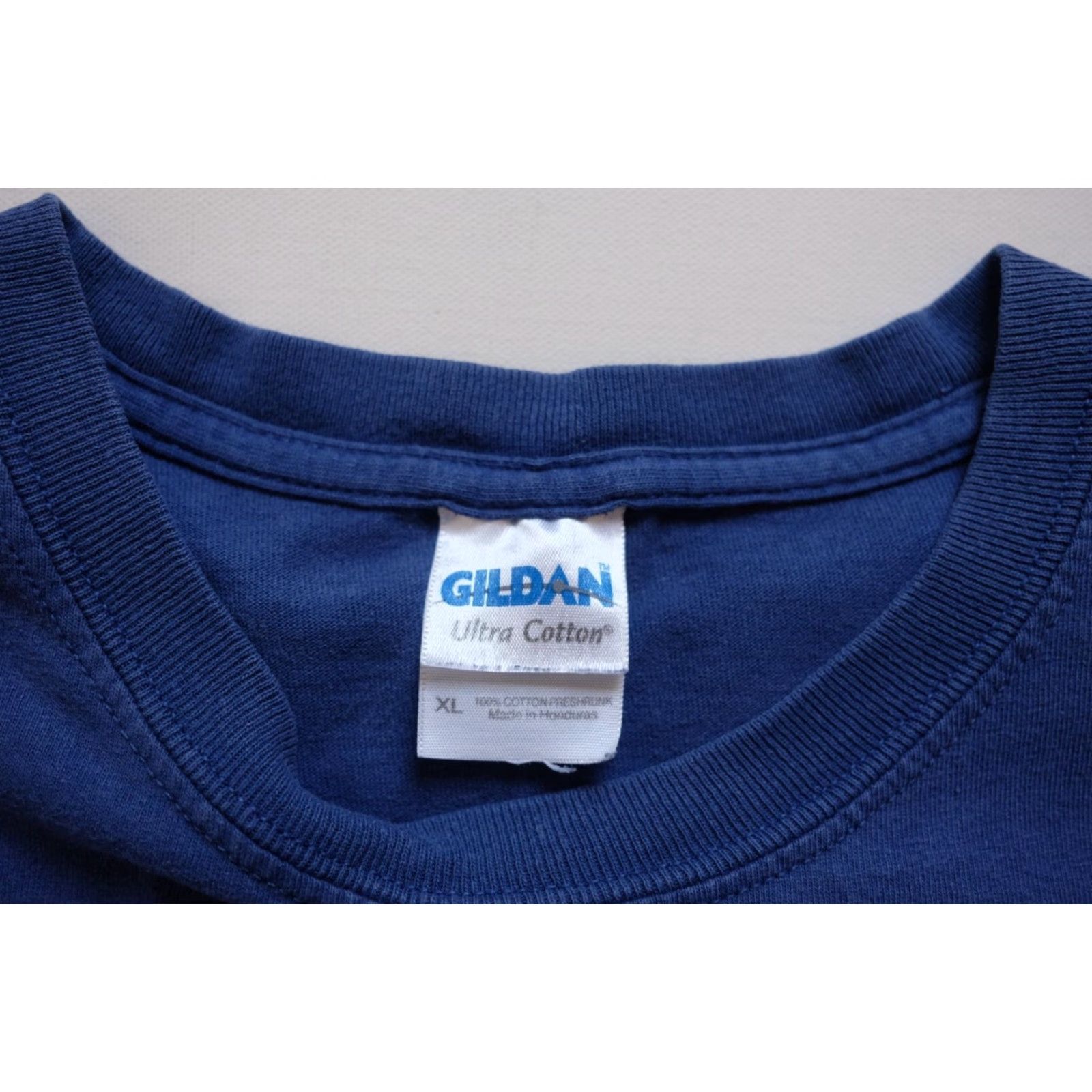 Gildan VINTAGE Gildan T-Shirt Graphic Bible VTG Y2K God Pause and Pray 1 Thessalonians 5:17 Graphic Blue XL Mens Short Sleeve Crew Neck Shirt Size US XL / EU 56 / 4 - 6 Thumbnail