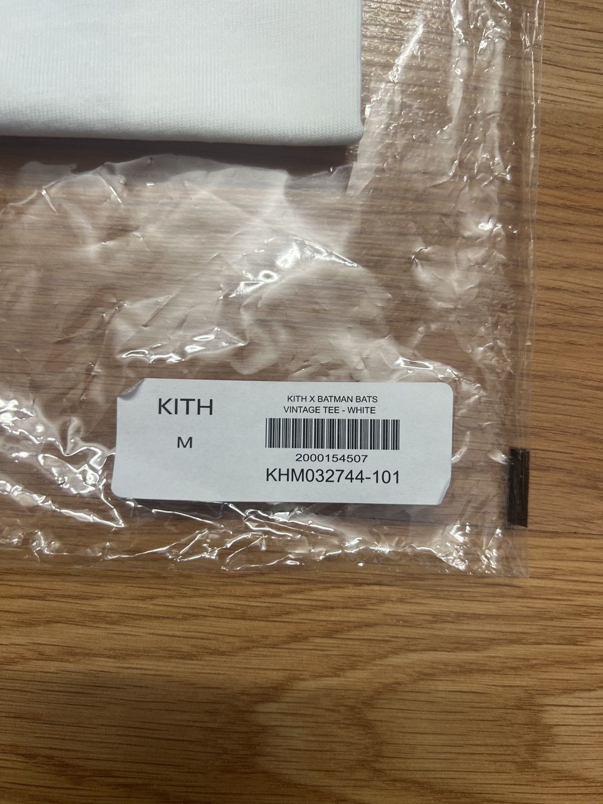 Kith Kith x Batman Vintage Tee White Size M Brand New Size US M / EU 48-50 / 2 - 9 Thumbnail