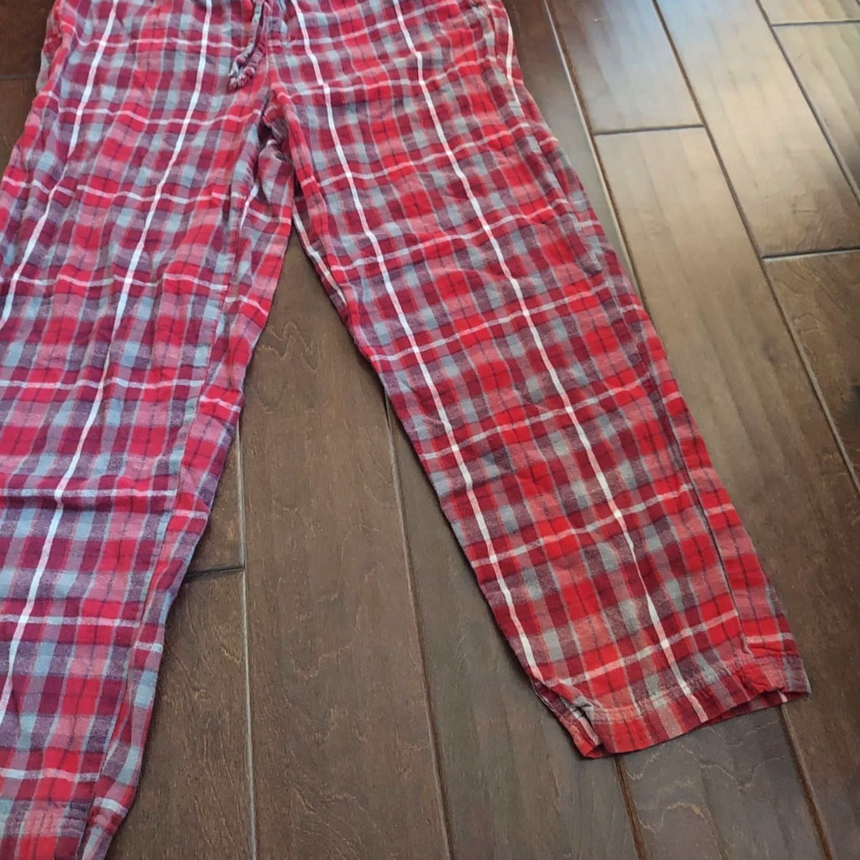 Eddie Bauer Eddie Bauer Men's Red Plaid Holiday Print Drawstring Pajama Pants M Pants Red Holiday Mens Size US 31 - 4 Thumbnail