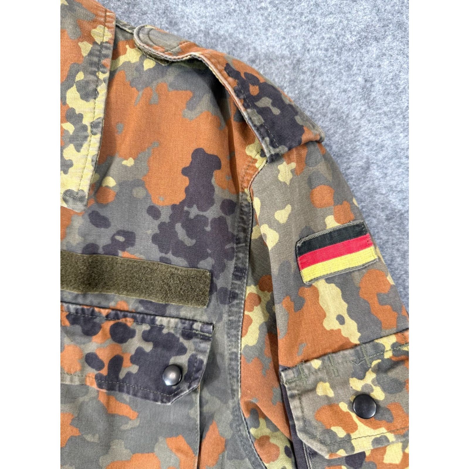 Vintage GE Spekon German Military Camouflage Shirt Jacket Mens M Full Zip Snap Vintage Shirt Jacket Size US M / EU 48-50 / 2 - 6 Thumbnail