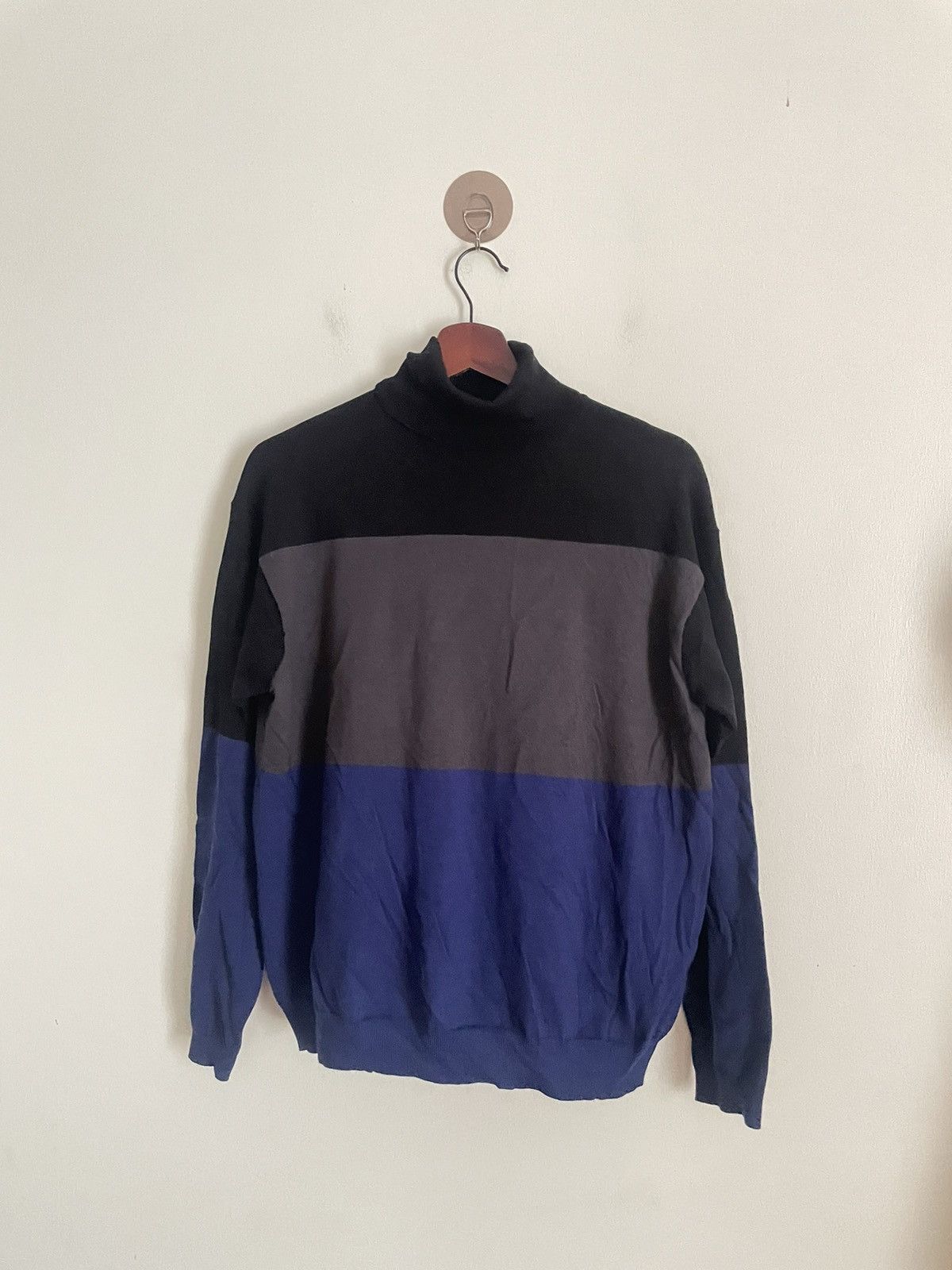 Jil Sander × Uniqlo Jil Sander X Uniqlo Roll-neck Sweatshirt Size US M / EU 48-50 / 2 - 1 Thumbnail