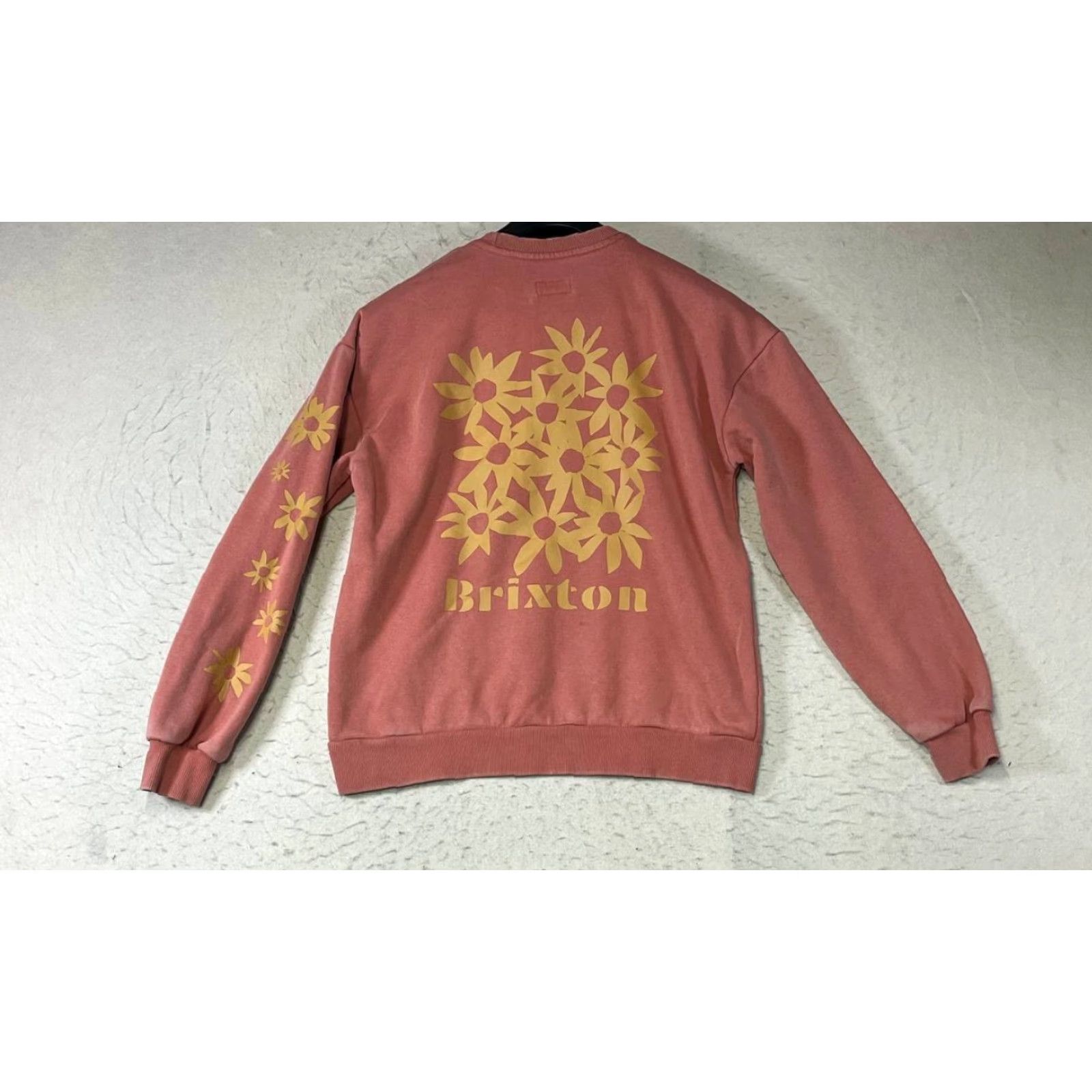 Brixton Brixton Sweatshirt Crew Neck Flowers Graphics Size Small Women Adult Regular Pullover Orange 90s Floral Outdoor Logo Size S / US 4 / IT 40 - 2 Thumbnail