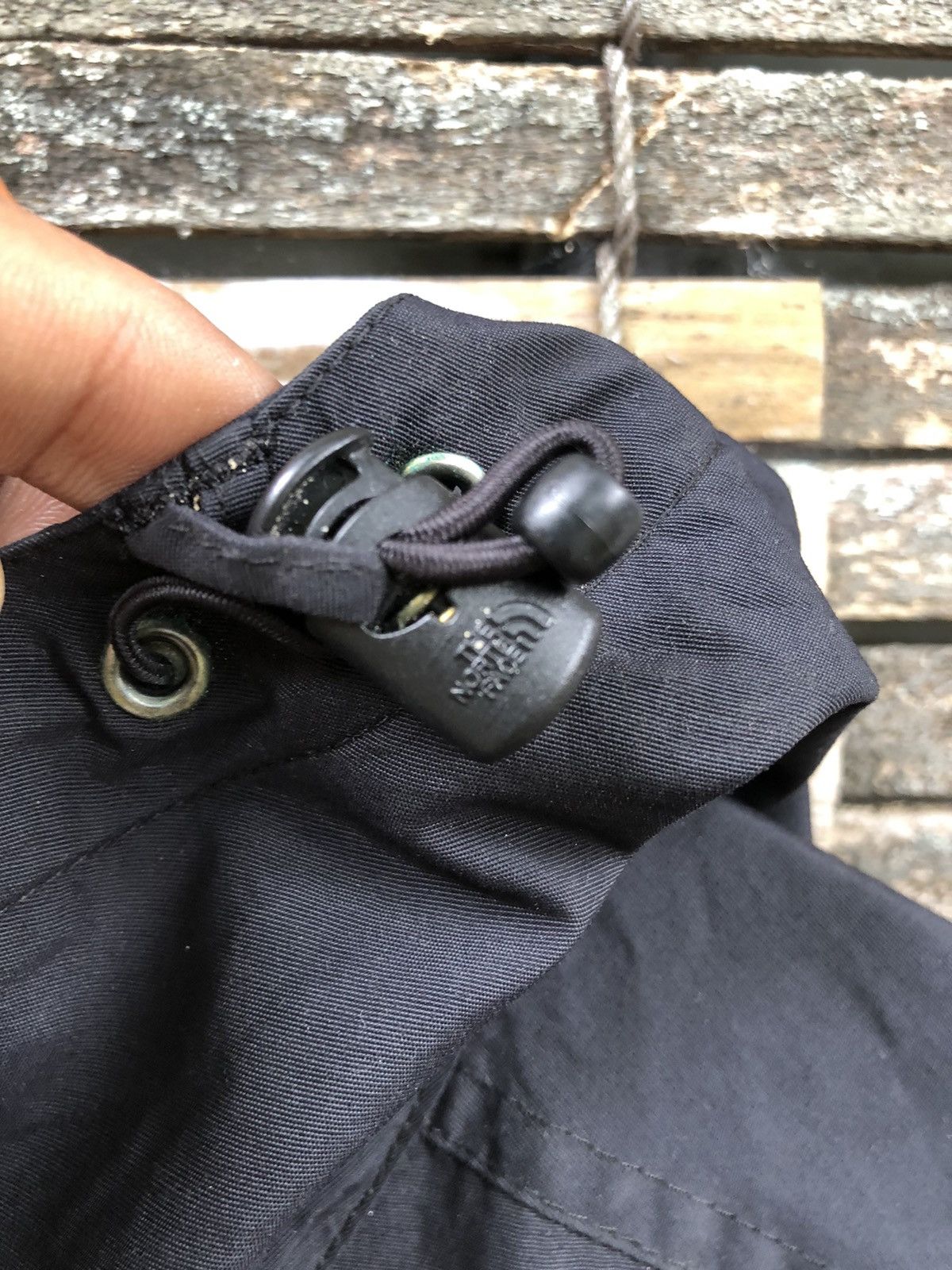 Japanese Brand 🔥🔥The North Face Windbreaker Jacket With Side Pocket Size US M / EU 48-50 / 2 - 15 Thumbnail