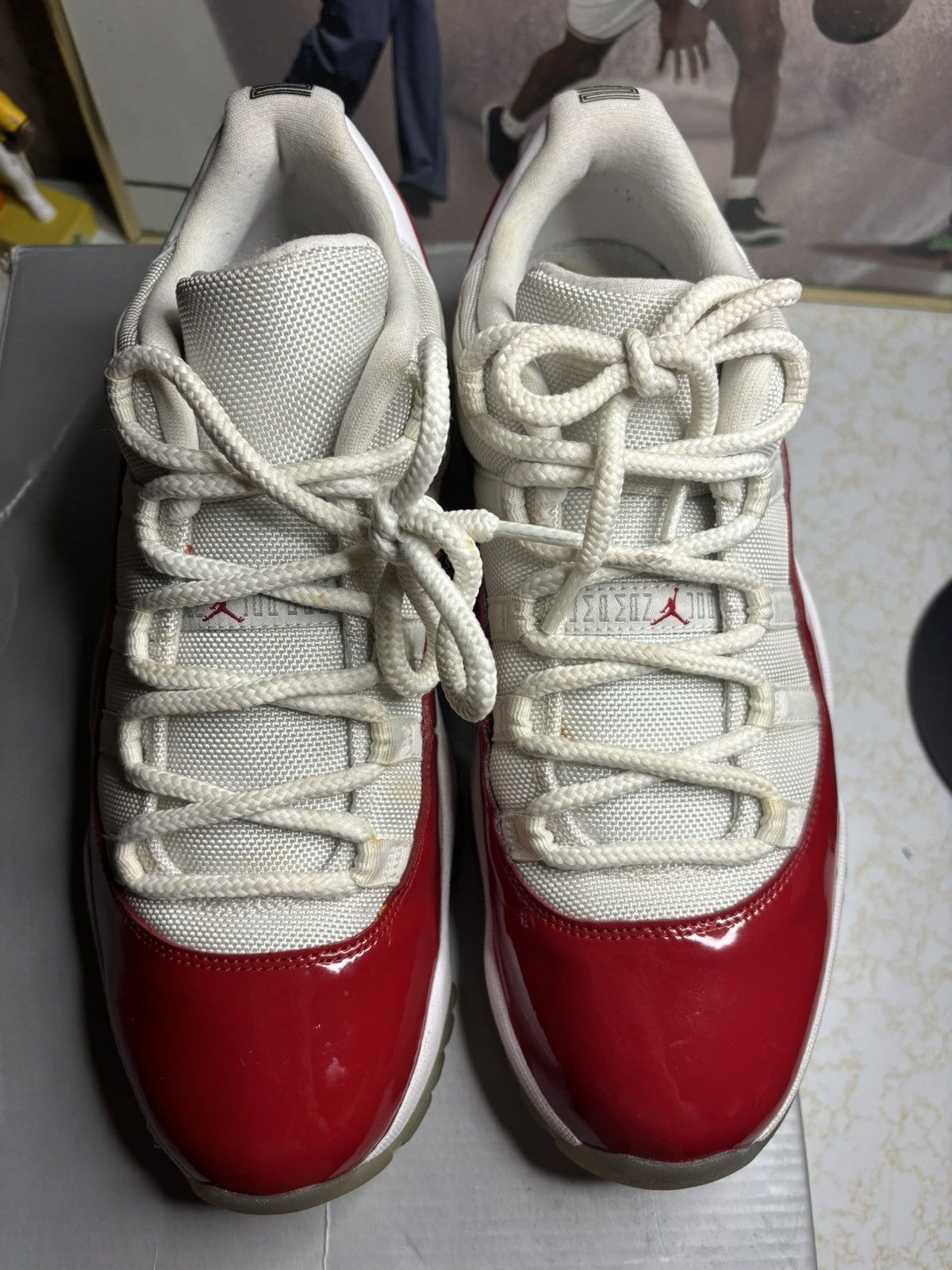 Jordan Brand Jordan Retro 11 ‘cherry’ Size US 10.5 / EU 43-44 - 2 Thumbnail