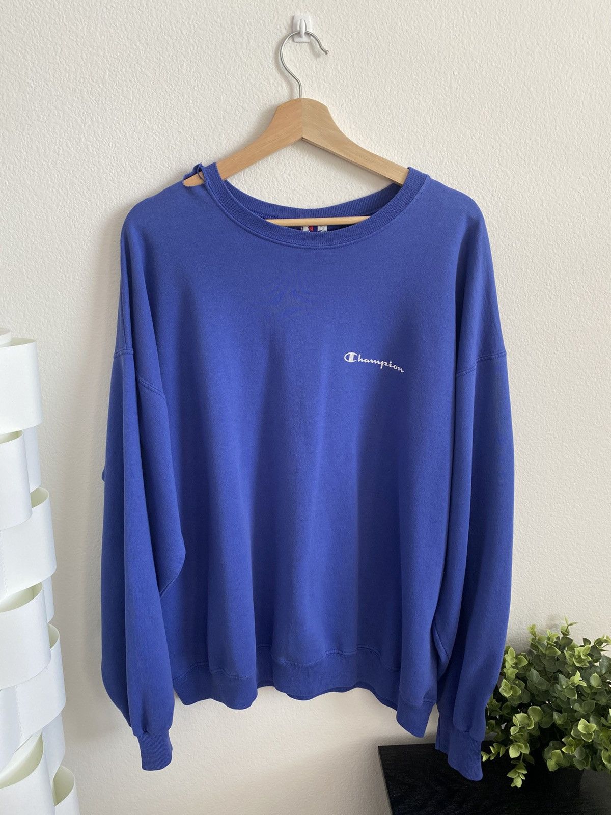 Champion Vintage 90s Champion Crewneck Sweatshirt Size US XL / EU 56 / 4 - 1 Thumbnail