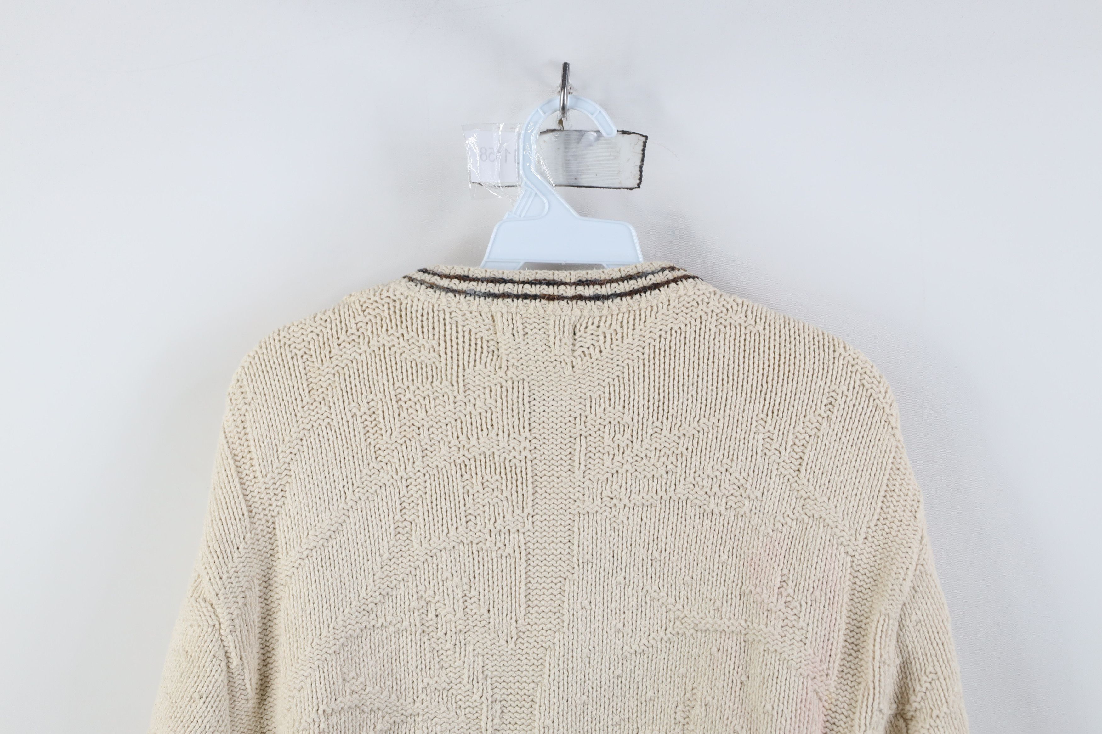 Cabelas Vintage 90s Cabelas Deer Raccoon Knit Sweater Cream USA Size M / US 6-8 / IT 42-44 - 11 Thumbnail