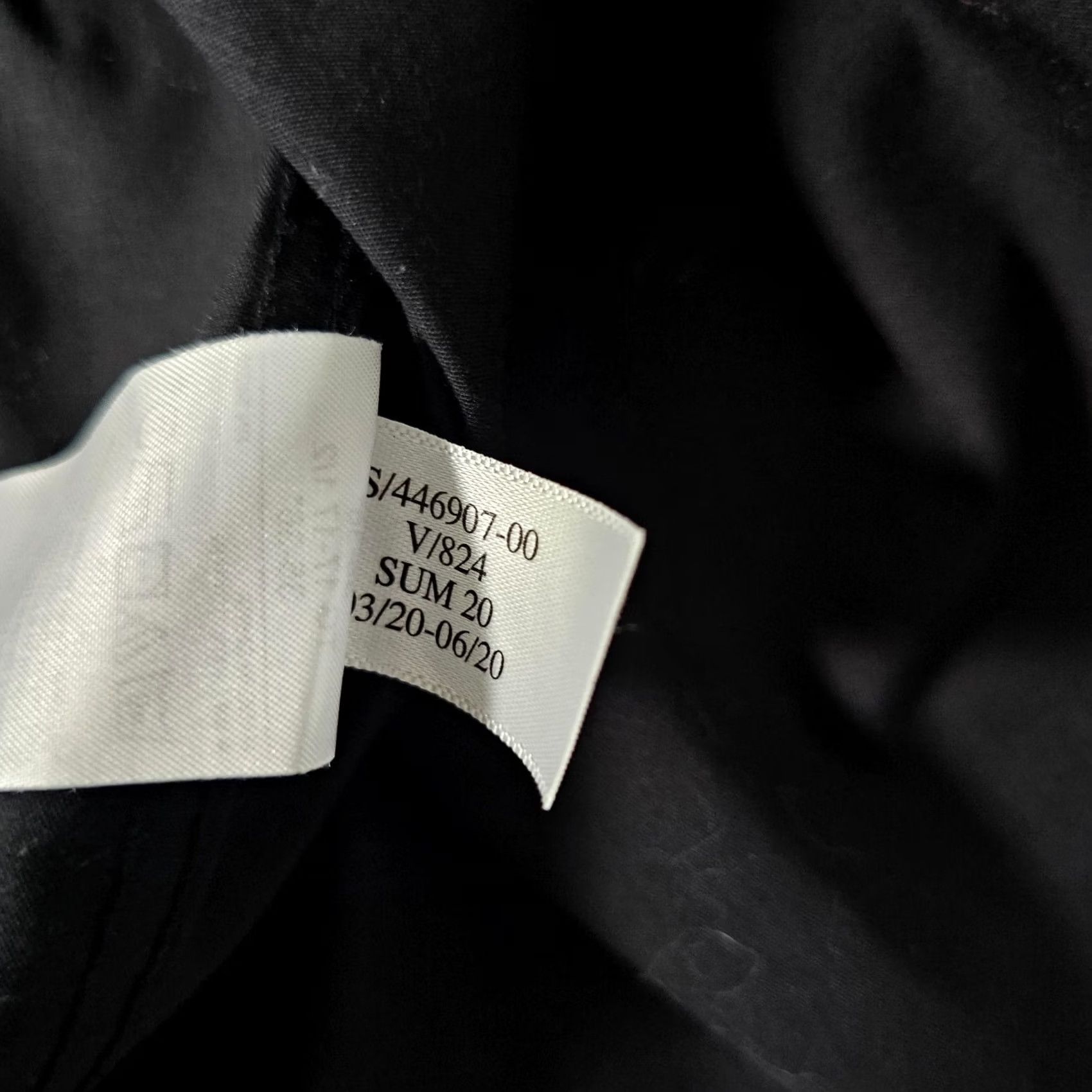Banana Republic Banana Republic Shirt Button-Up Men XL Black Non-Iron Long Sleeve Standard Fit Size US XL / EU 56 / 4 - 4 Thumbnail
