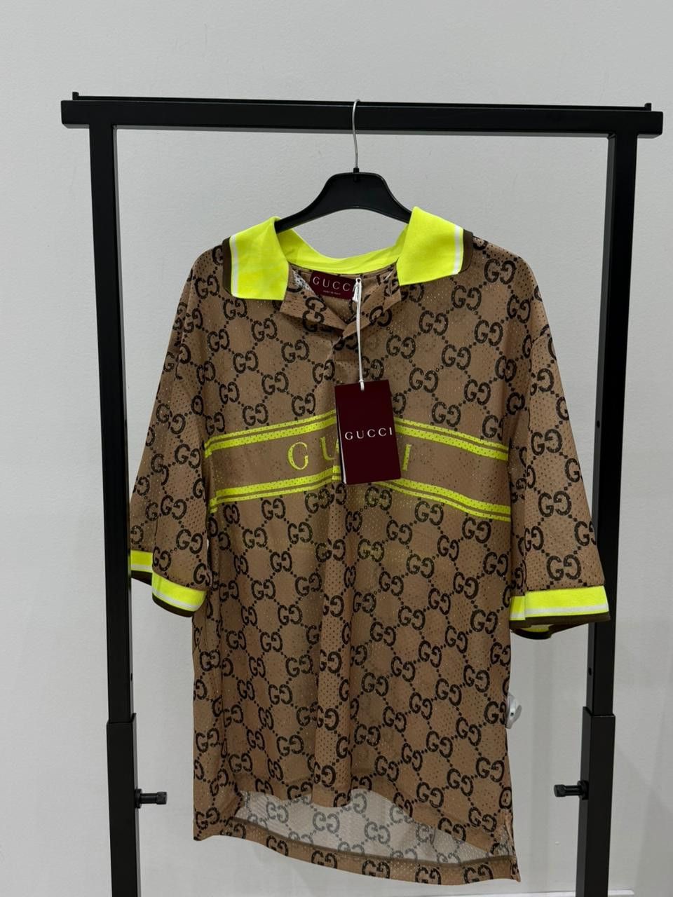 Gucci CC28 Polyester Mesh GG Print Polo Shirt in Brown Size US M / EU 48-50 / 2 - 1 Thumbnail