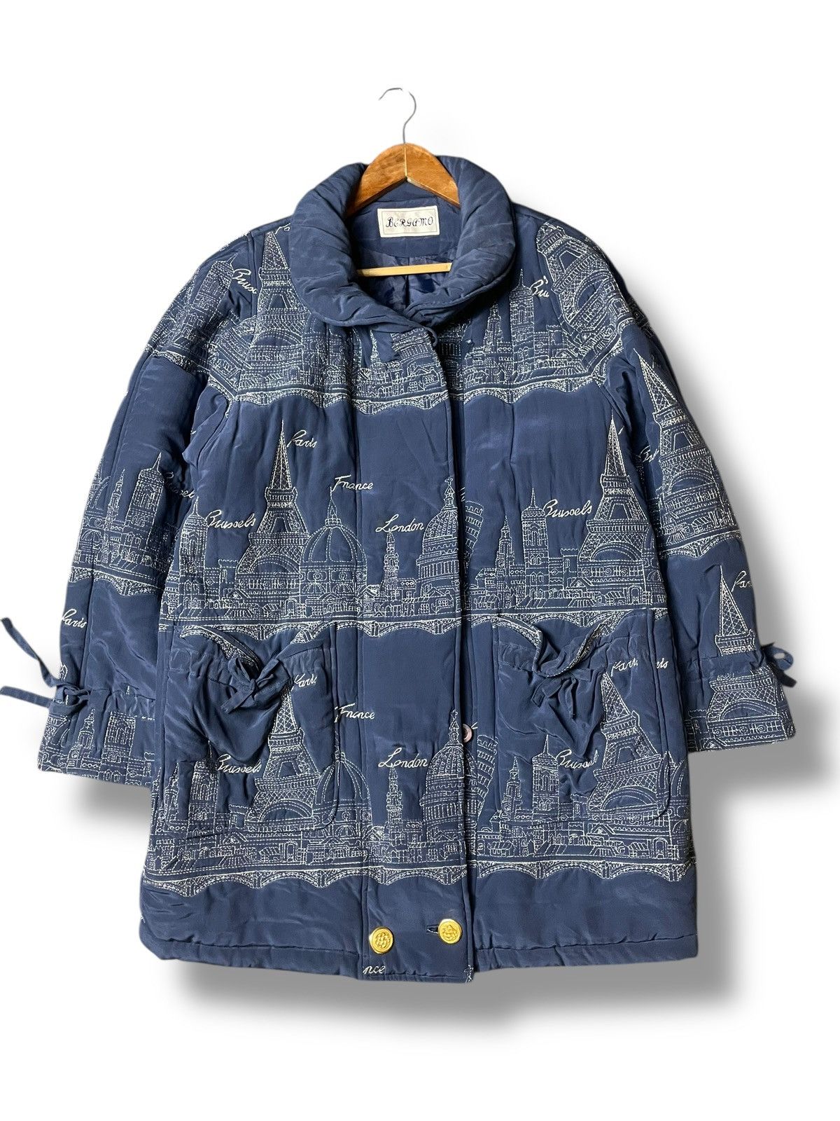 Bergamo New York × Japanese Brand × Vintage BERGAMO New York Hidden Button Light Jacket (111) Size US XS / EU 42 / 0 - 1 Thumbnail