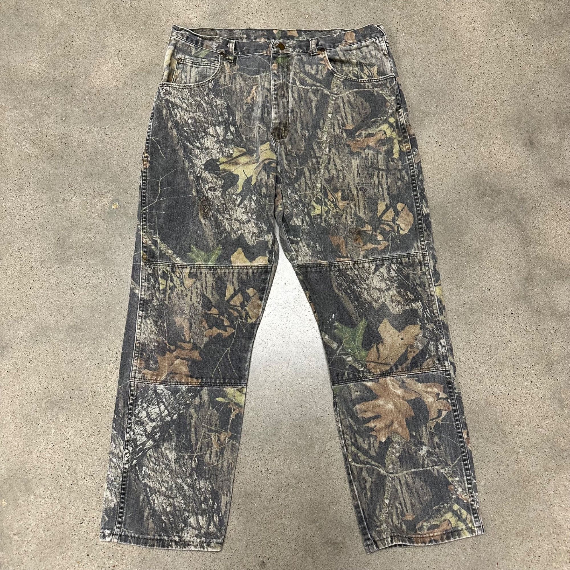 Vintage × Wrangler Vintage Wrangler Mossy Oak Break Up Camo Work Pants Size US 37 - 2 Thumbnail
