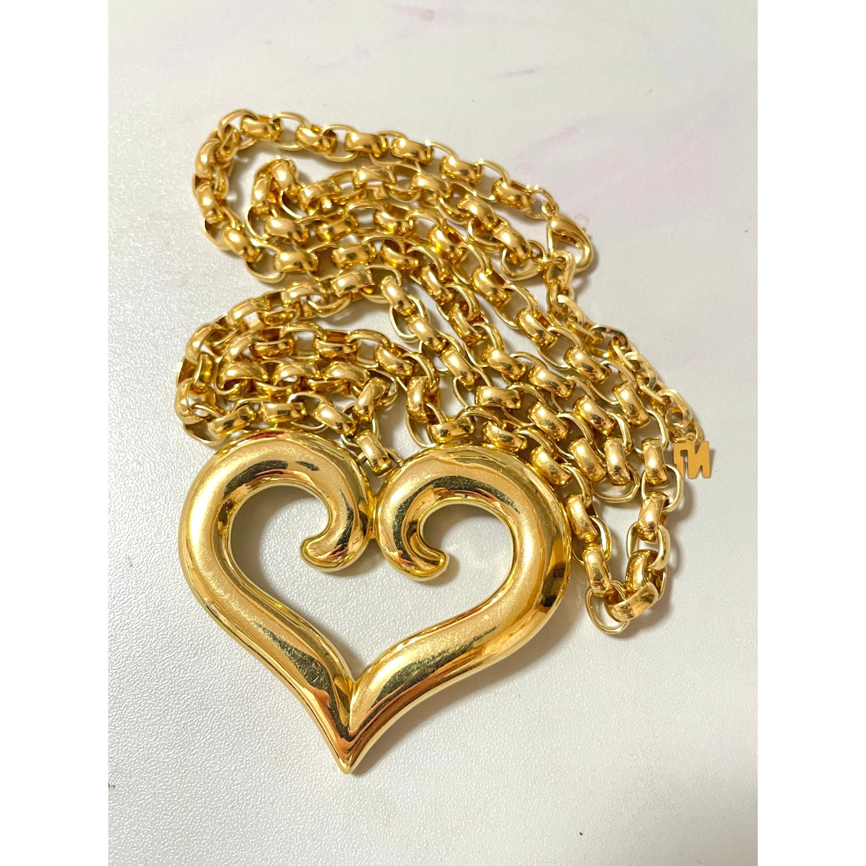 Nina Ricci Vintage Nina Ricci large chain necklace with heart top Size ONE SIZE - 9 Thumbnail