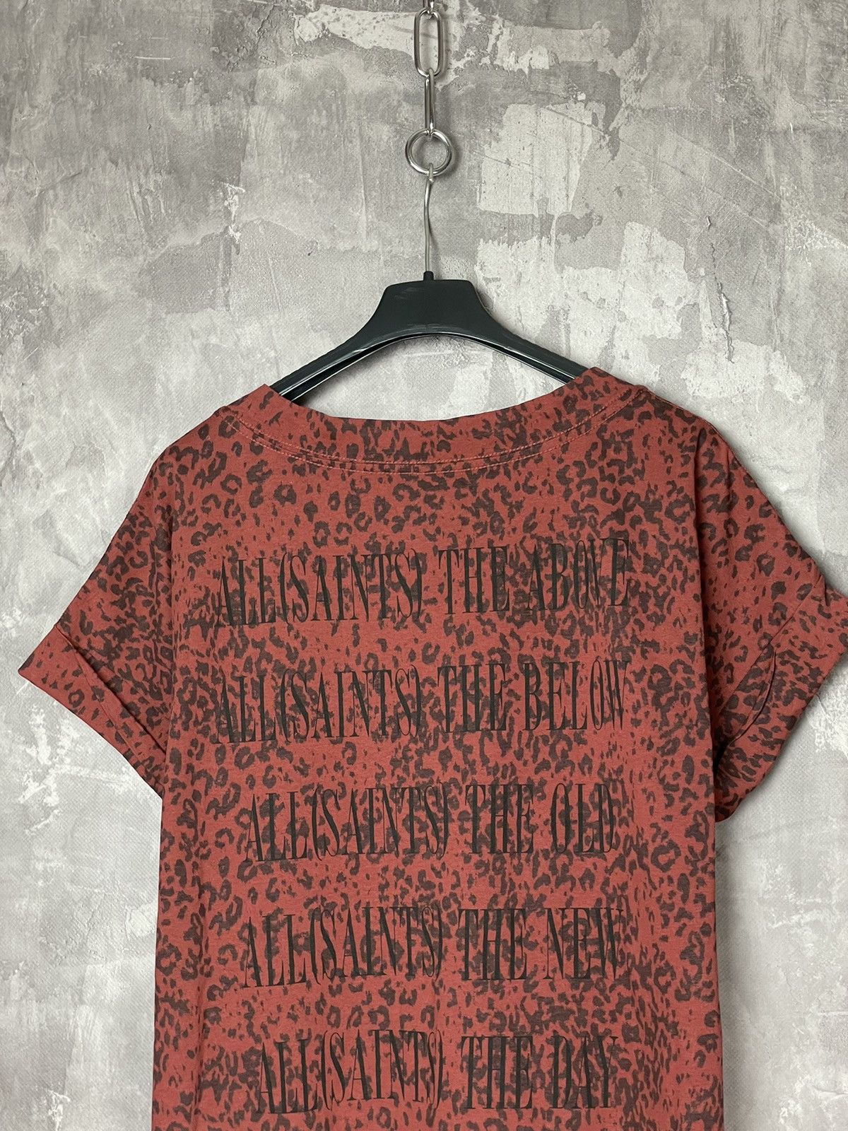 Allsaints × Vintage AllSaints Brackets Leo Logo Regular-fit T-Shirt - Vintage Size M / US 6-8 / IT 42-44 - 9 Thumbnail