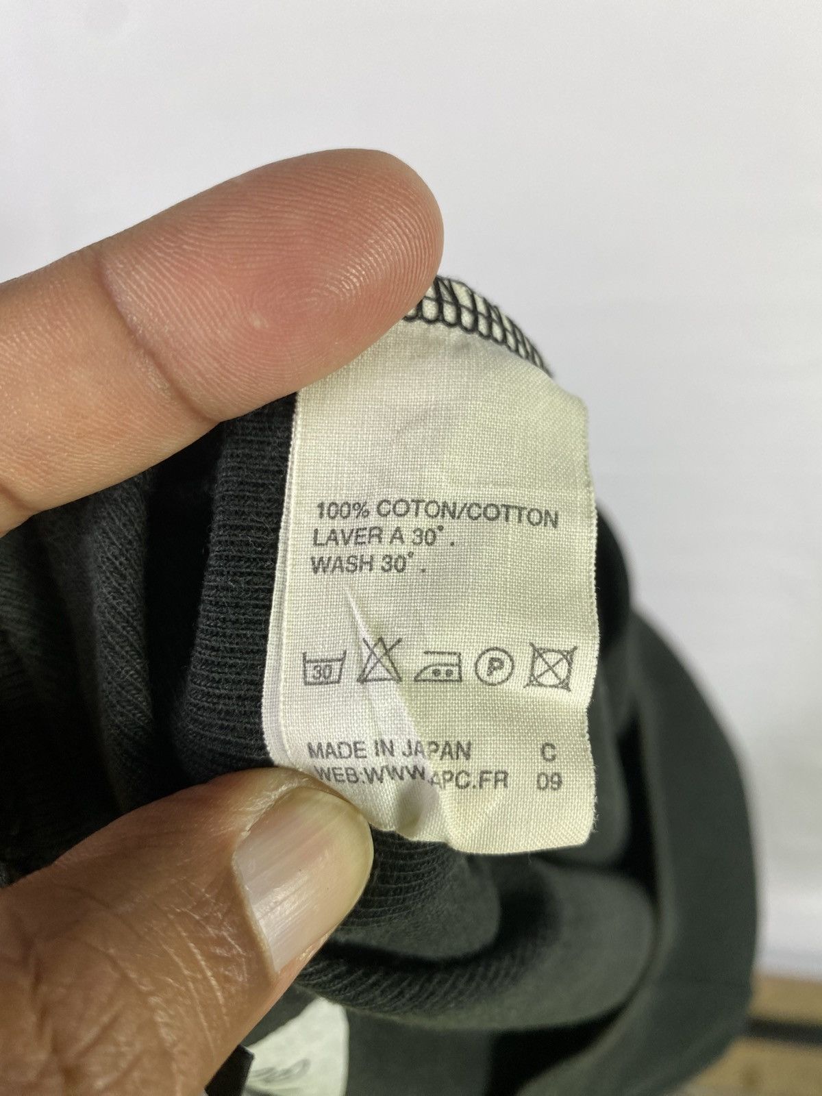 A.P.C. A.P.C tshirt tee plain black size m Size US M / EU 48-50 / 2 - 6 Thumbnail