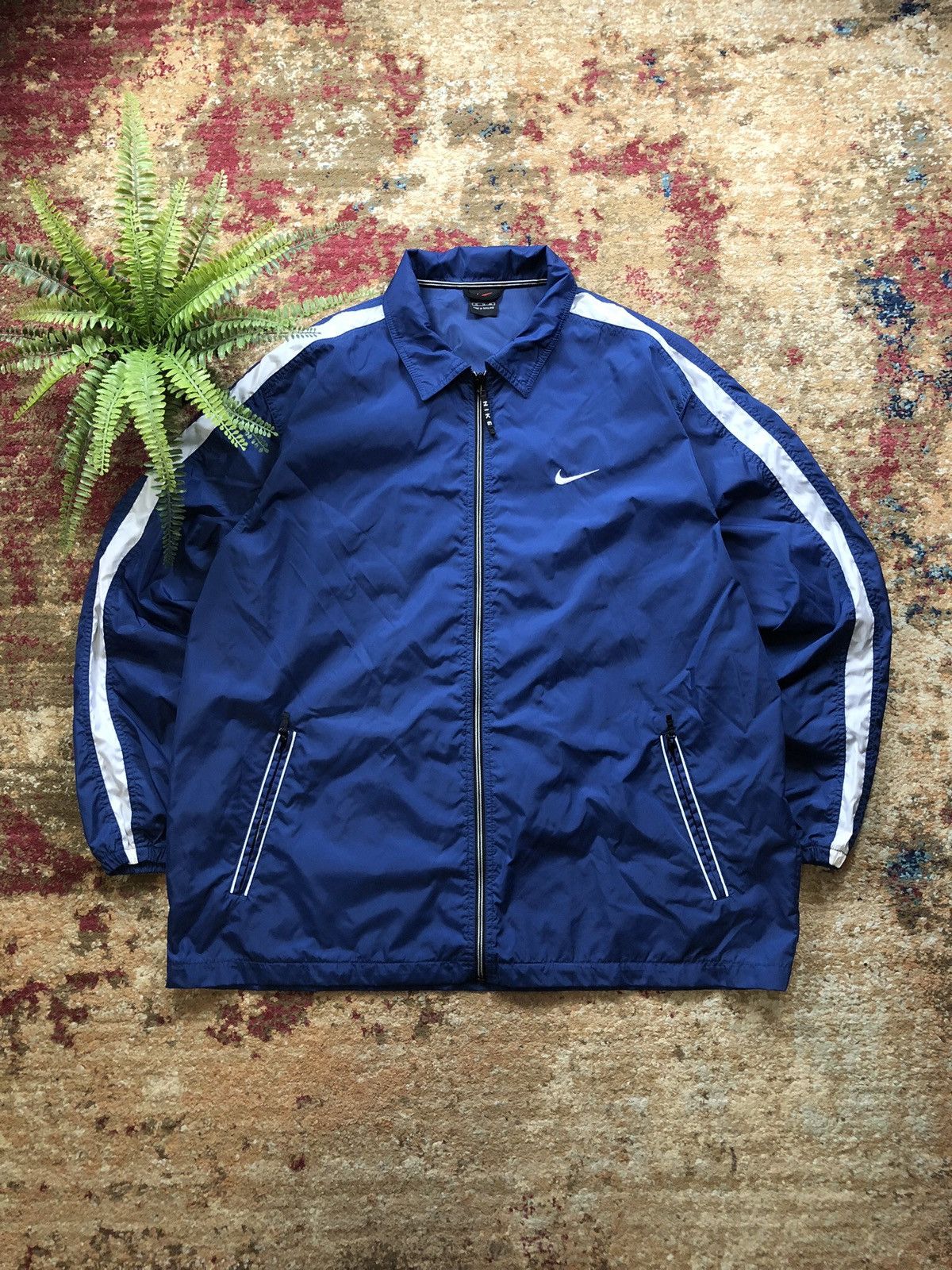 Nike × Vintage 90’s NIKE RETRO SWOOSH LOGO Y2K TRACK JACKET NYLON RARE Size US XL / EU 56 / 4 - 1 Thumbnail