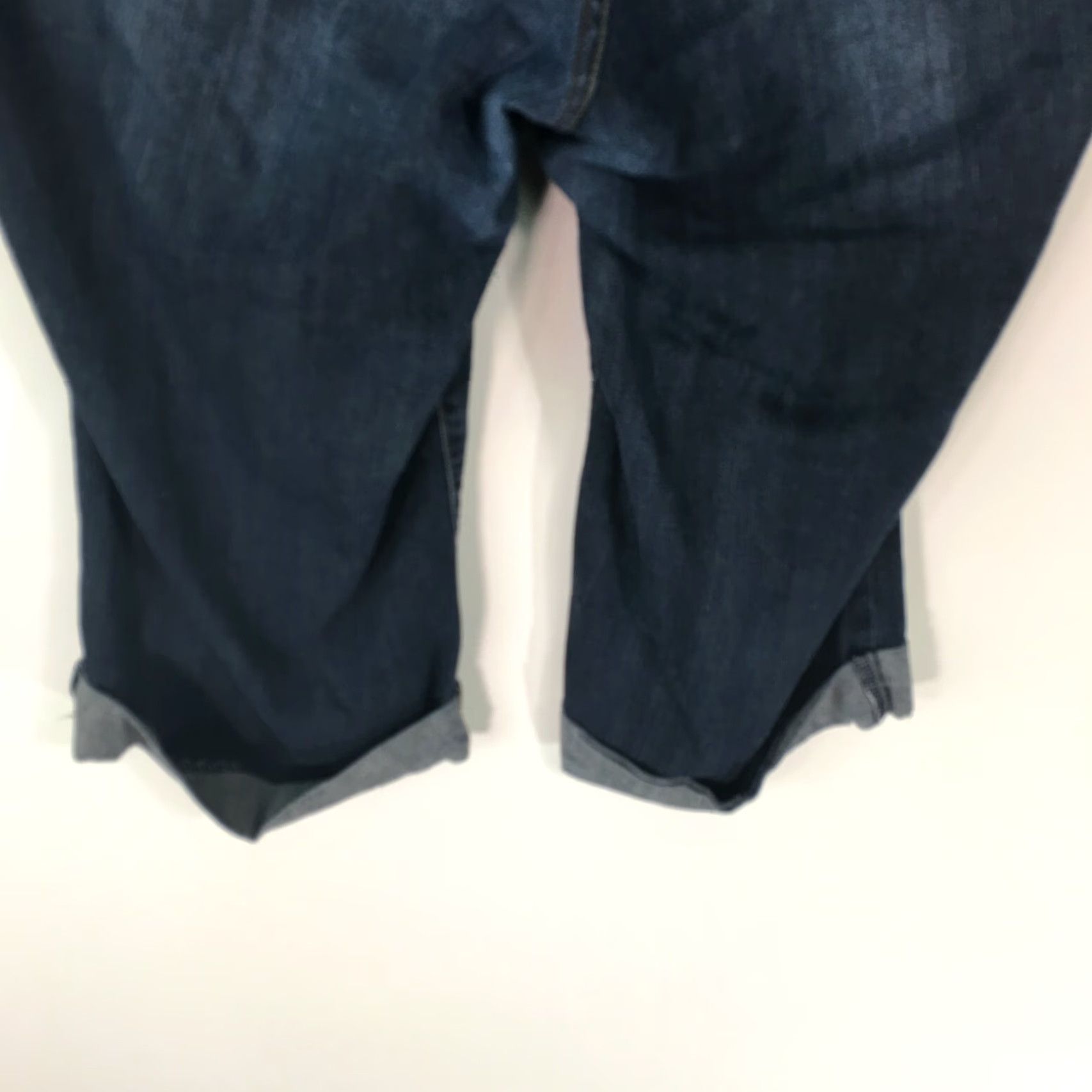 Vintage VINTAGE Lane Bryant Womens Cropped Cuffed Dark Wash Blue Denim Jeans Size 18P 40x19 Womens Size 40" / US 18 - 3 Thumbnail