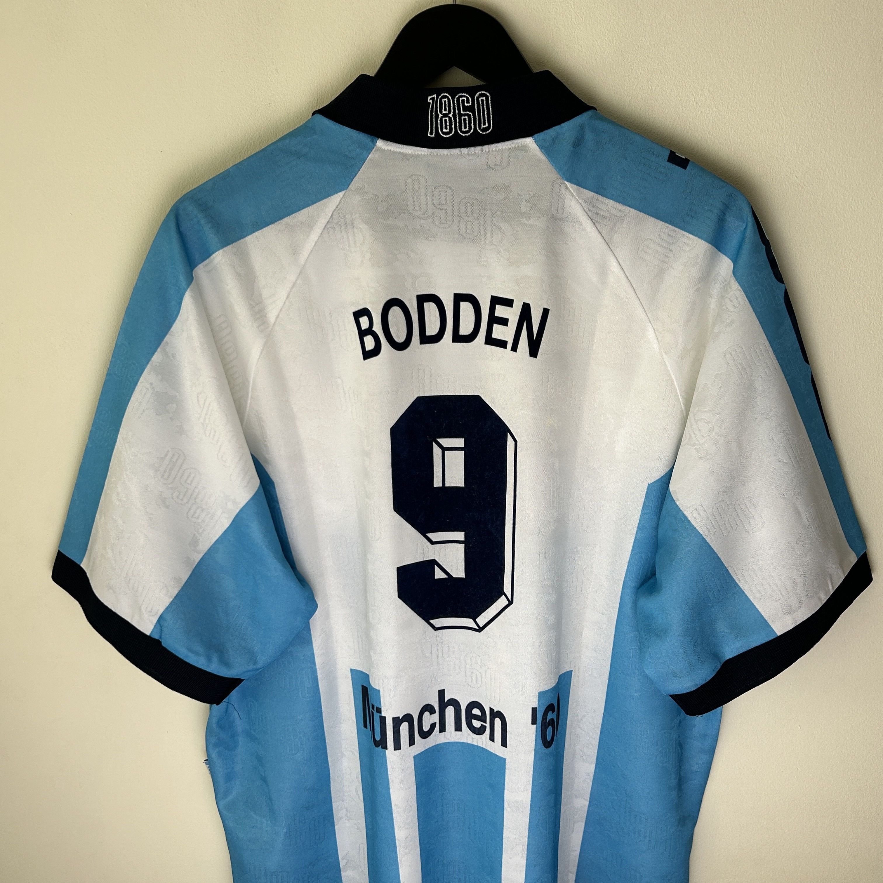 Nike TSV 1860 Munchen Nike 1996-97 Home #9 Bodden Jersey Size US XL / EU 56 / 4 - 4 Thumbnail