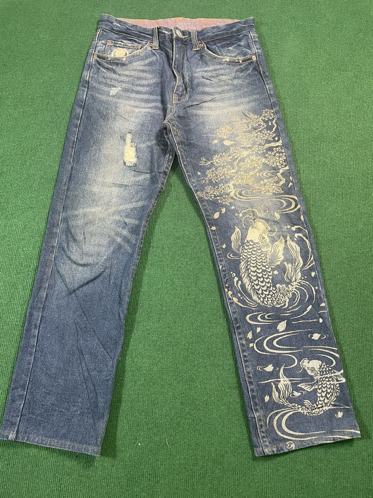 If Six Was Nine Vintage Japanese Jean with Koi Fish Painted Size US 32 / EU 48 - 3 Thumbnail