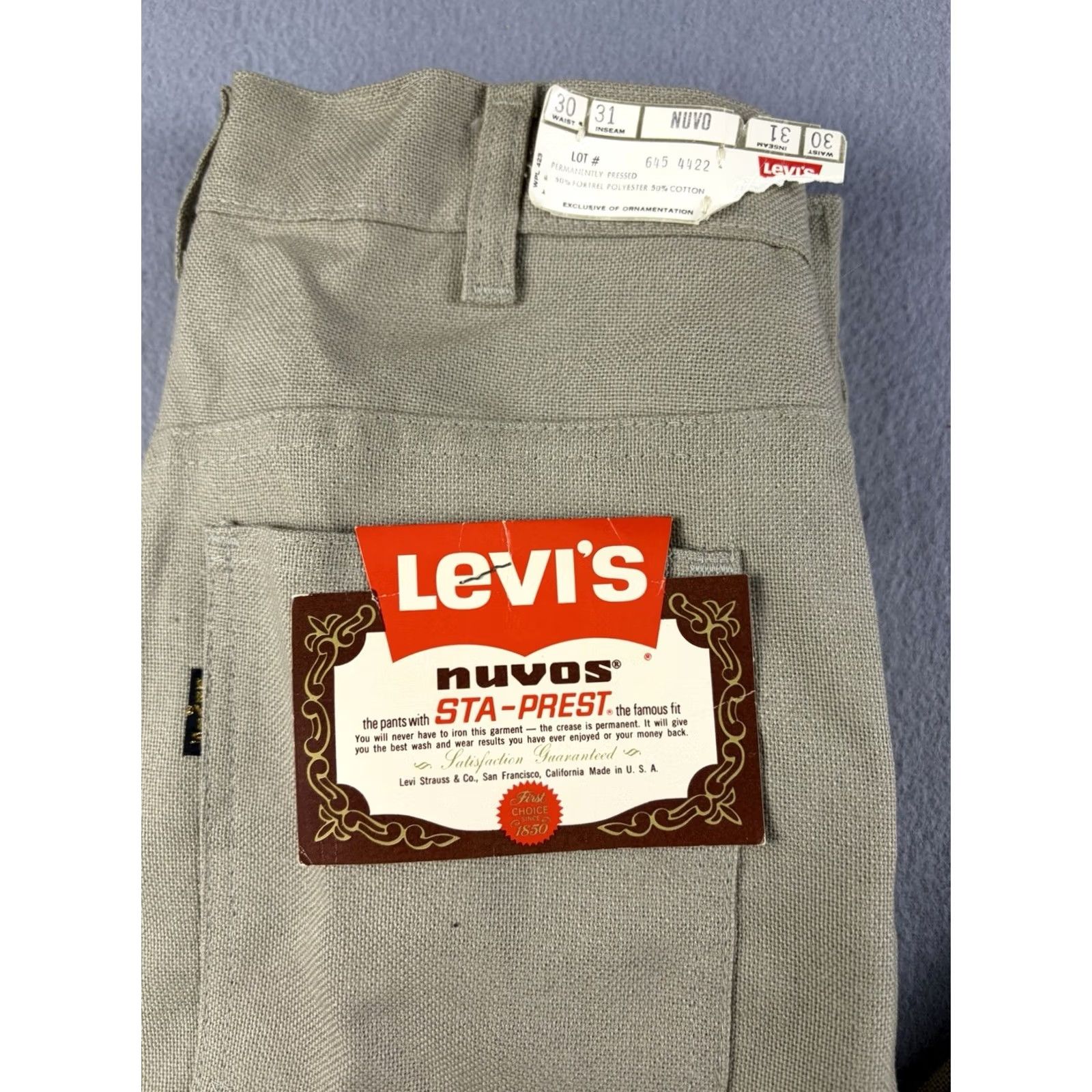 Levi's VINTAGE Levi’s Nuvos Sta-Prest Pants Beige Straight Leg 26x29 1970s Mens Boys? Size US 26 / EU 42 - 2 Thumbnail