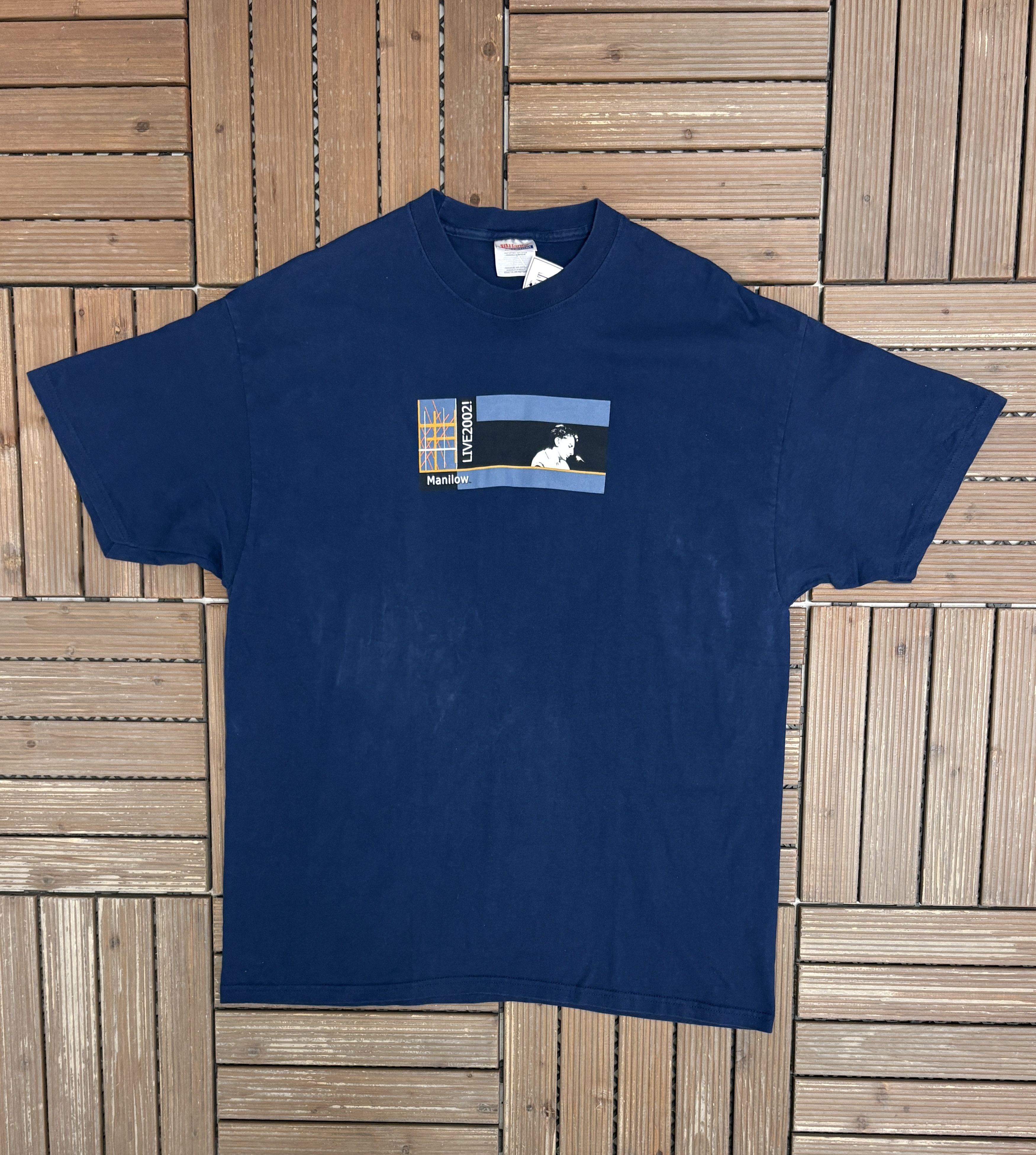 Vintage Barry Manilow Live 2002! Vintage Blue T-Shirt Tee Size US XL / EU 56 / 4 - 1 Thumbnail