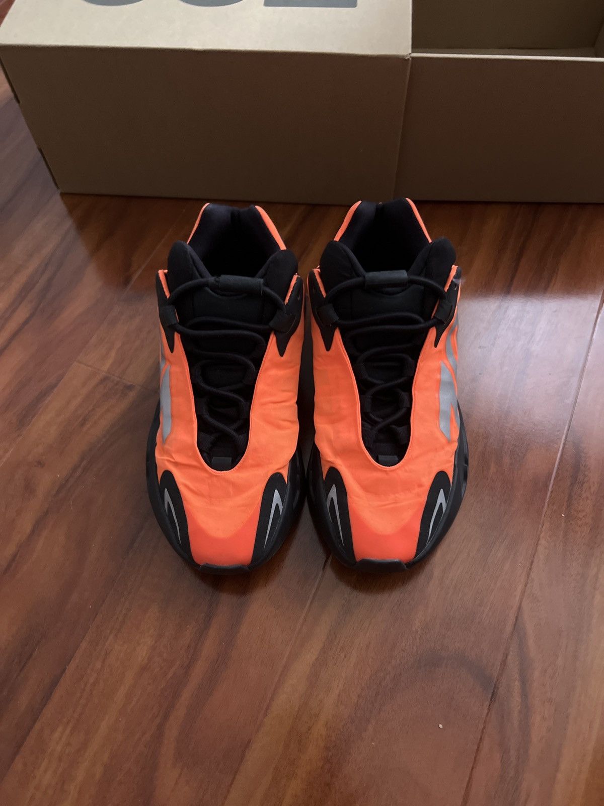 Yeezy Yeezy 700 orange Size US 6 / EU 39 - 5 Thumbnail