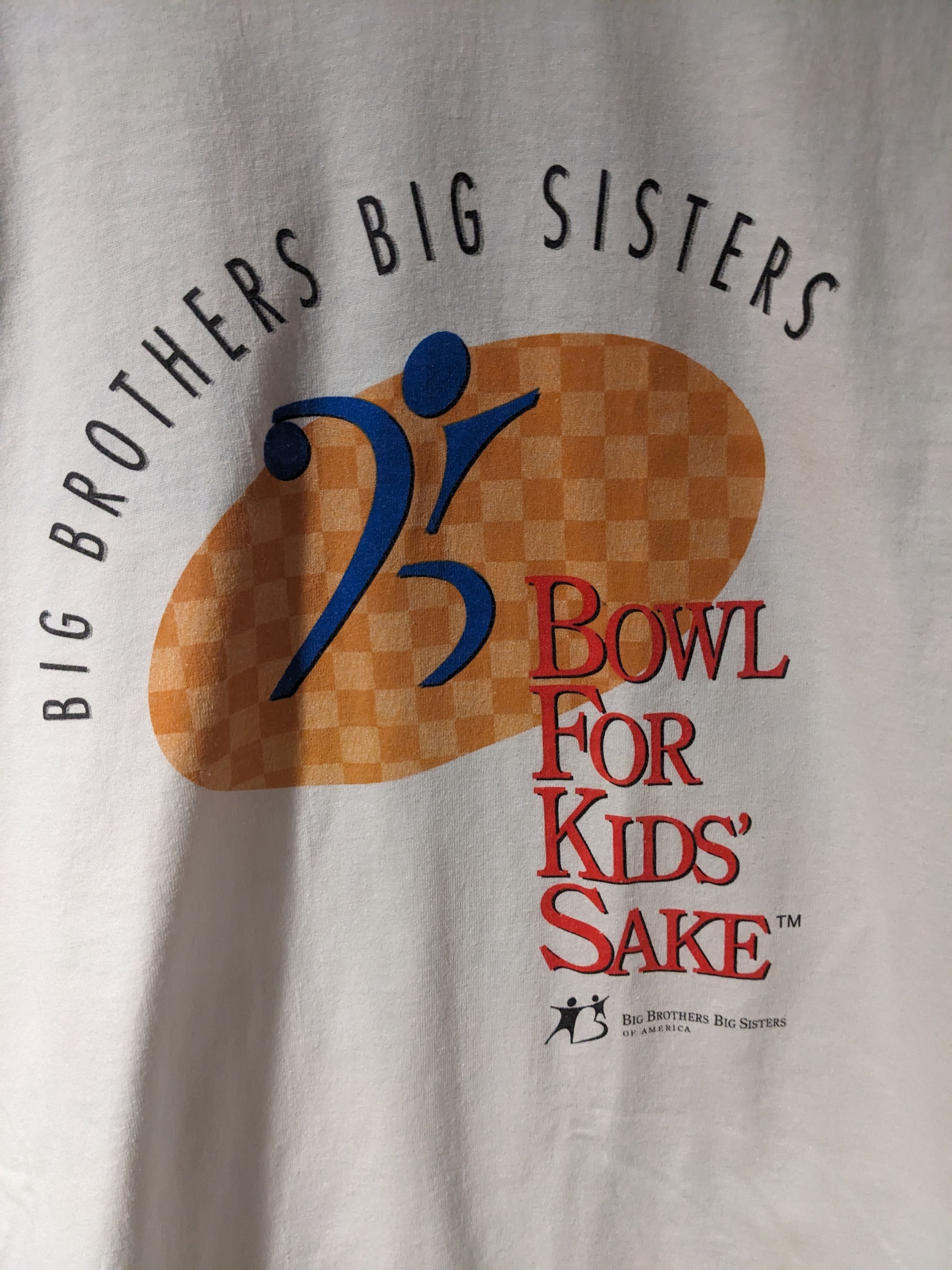 Vintage Vintage 90s Big Brothers Big Sisters Bowl Times T-Shirt Size US L / EU 52-54 / 3 - 2 Thumbnail