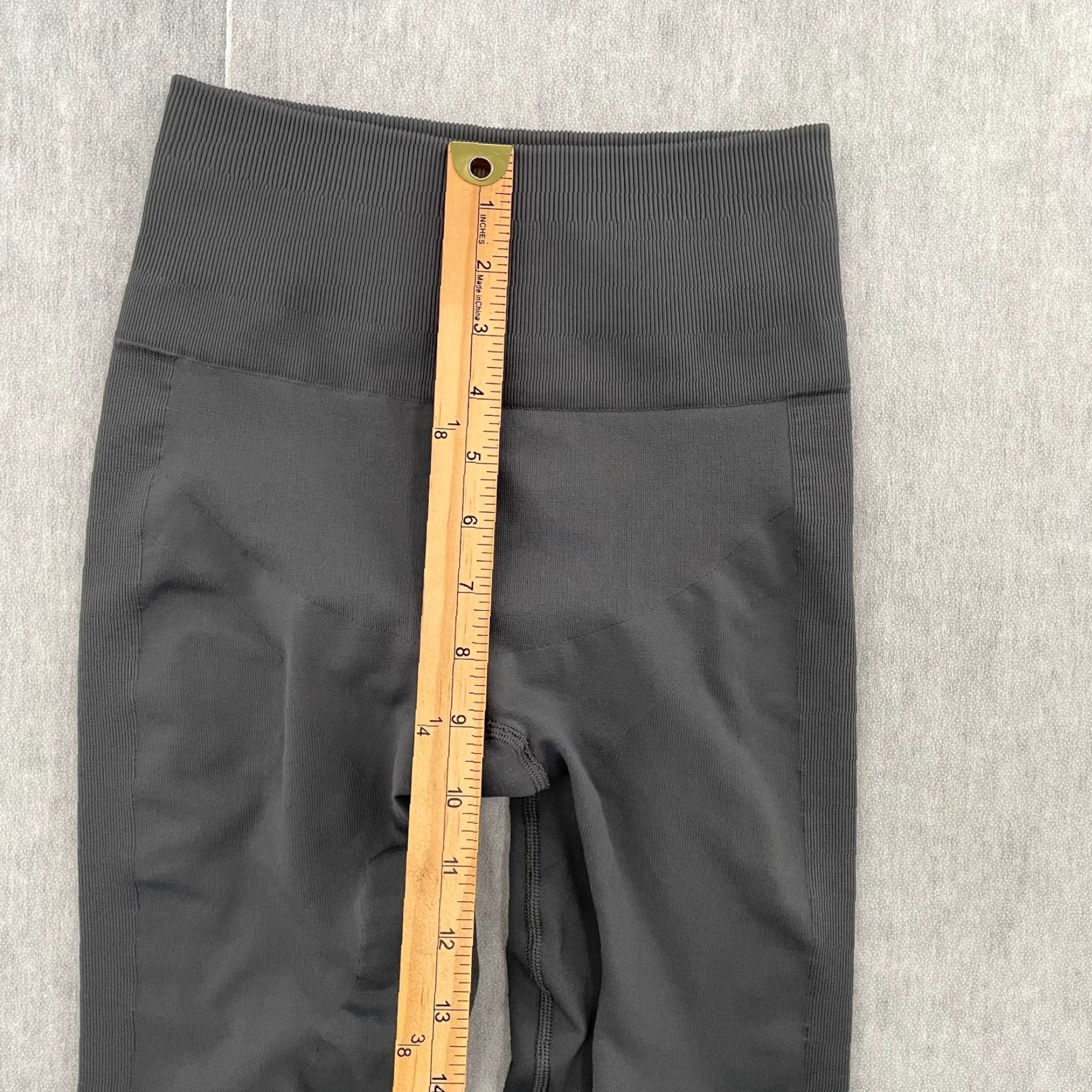 Lululemon VINTAGE Lululemon Leggings Women 6 Gray High Rise Stretch Activewear Ankle 26.5in Womens Size 28" / US 6 / IT 42 - 7 Thumbnail