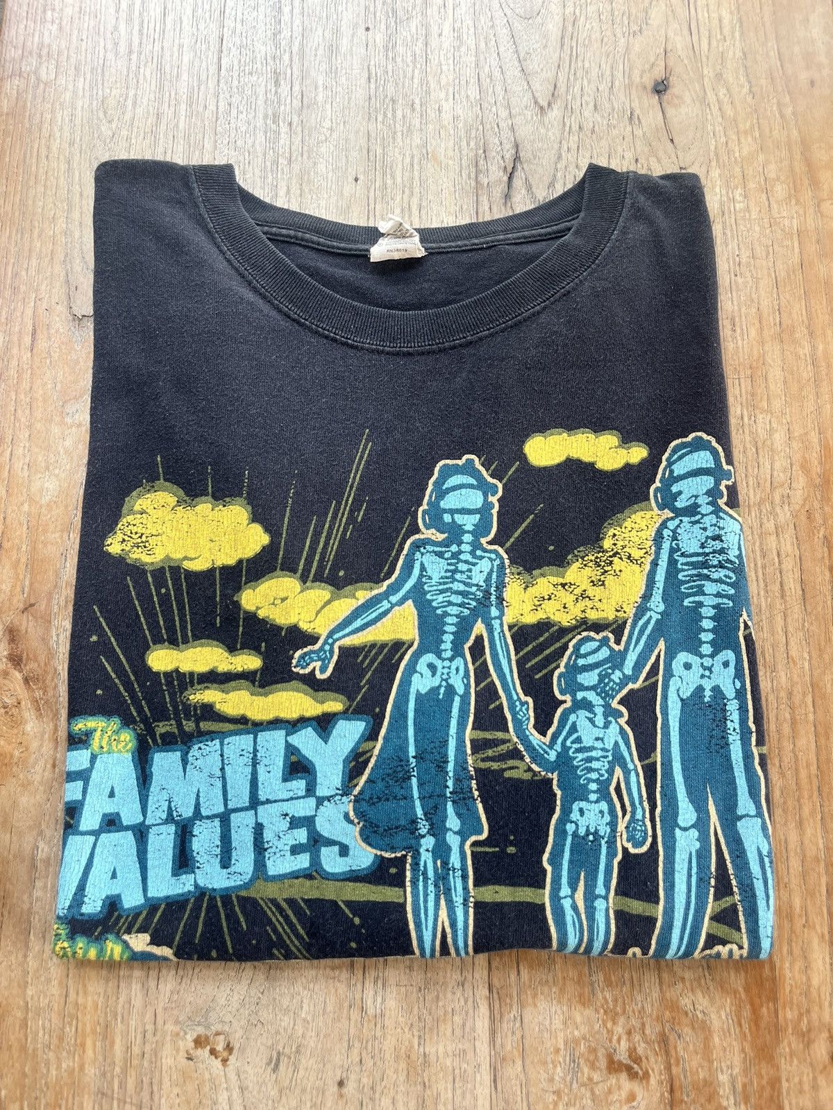Band Tees × Vintage Vintage Family Values Tour 2007’s KoRn Evanscence .. T-shirt Size US M / EU 48-50 / 2 - 1 Thumbnail