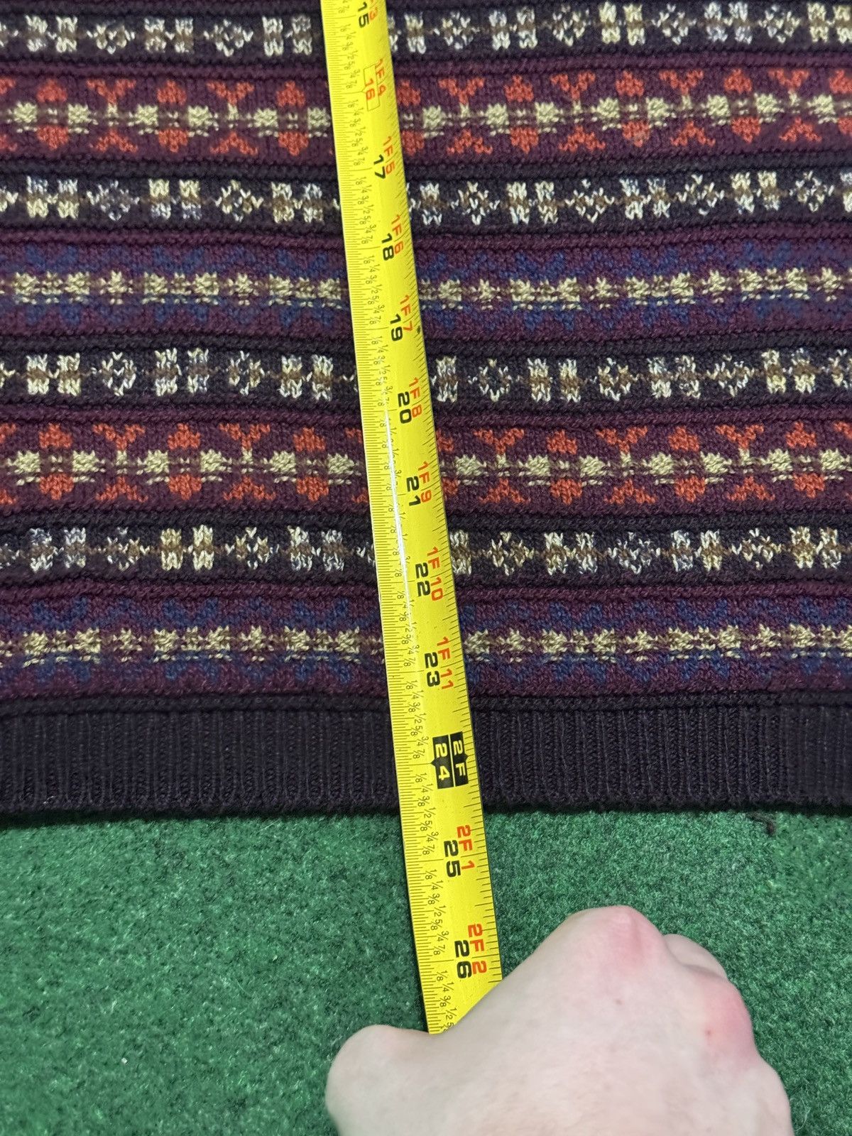 L.L. Bean Vintge LL Bean V Neck Fair Isle Cotton Linen M Knit Sweater Size M / US 6-8 / IT 42-44 - 6 Thumbnail
