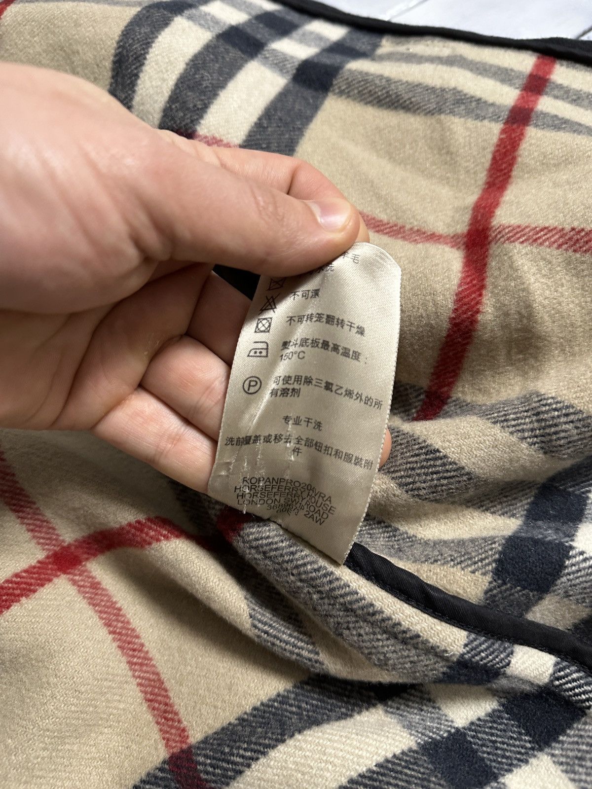 Burberry Rare Luxury Burberry Brit Coat Nova Check 100% Wool Size 8. Size S / US 4 / IT 40 - 13 Thumbnail